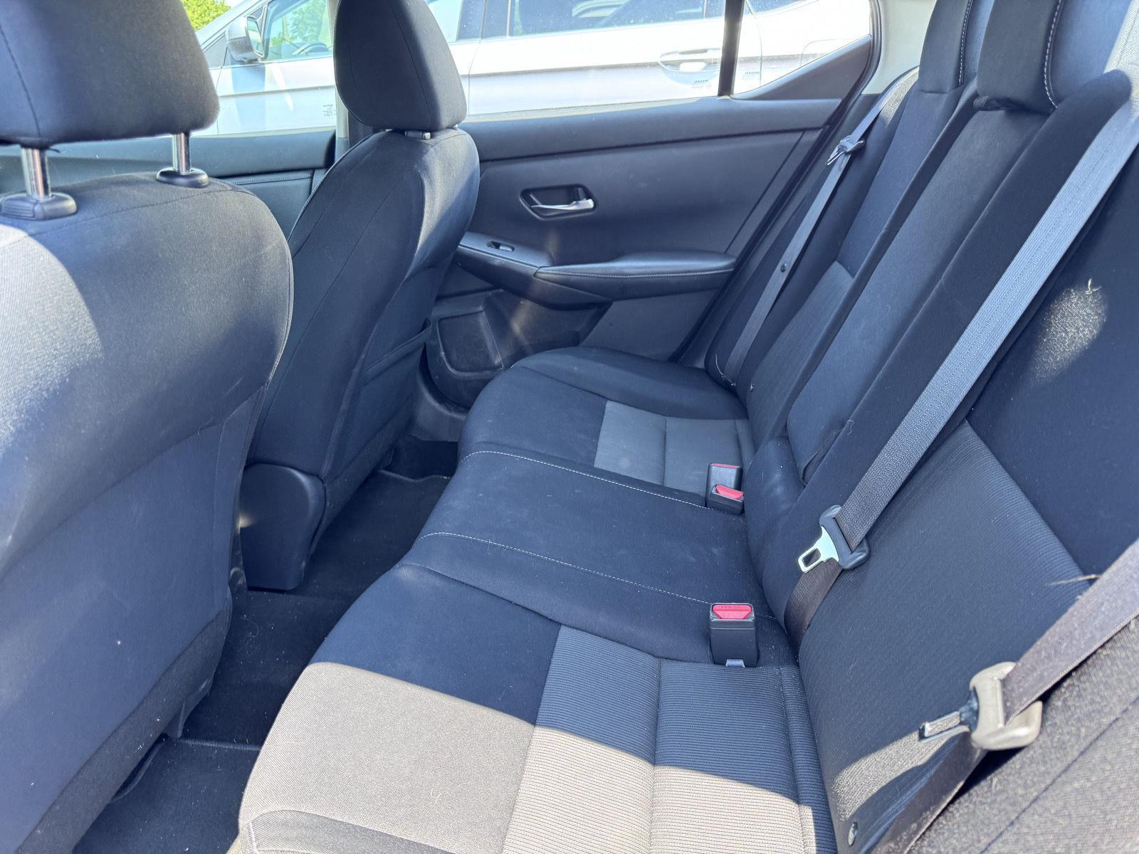Used 2020 Scarlet Ember Tintcoat Nissan SV image 9
