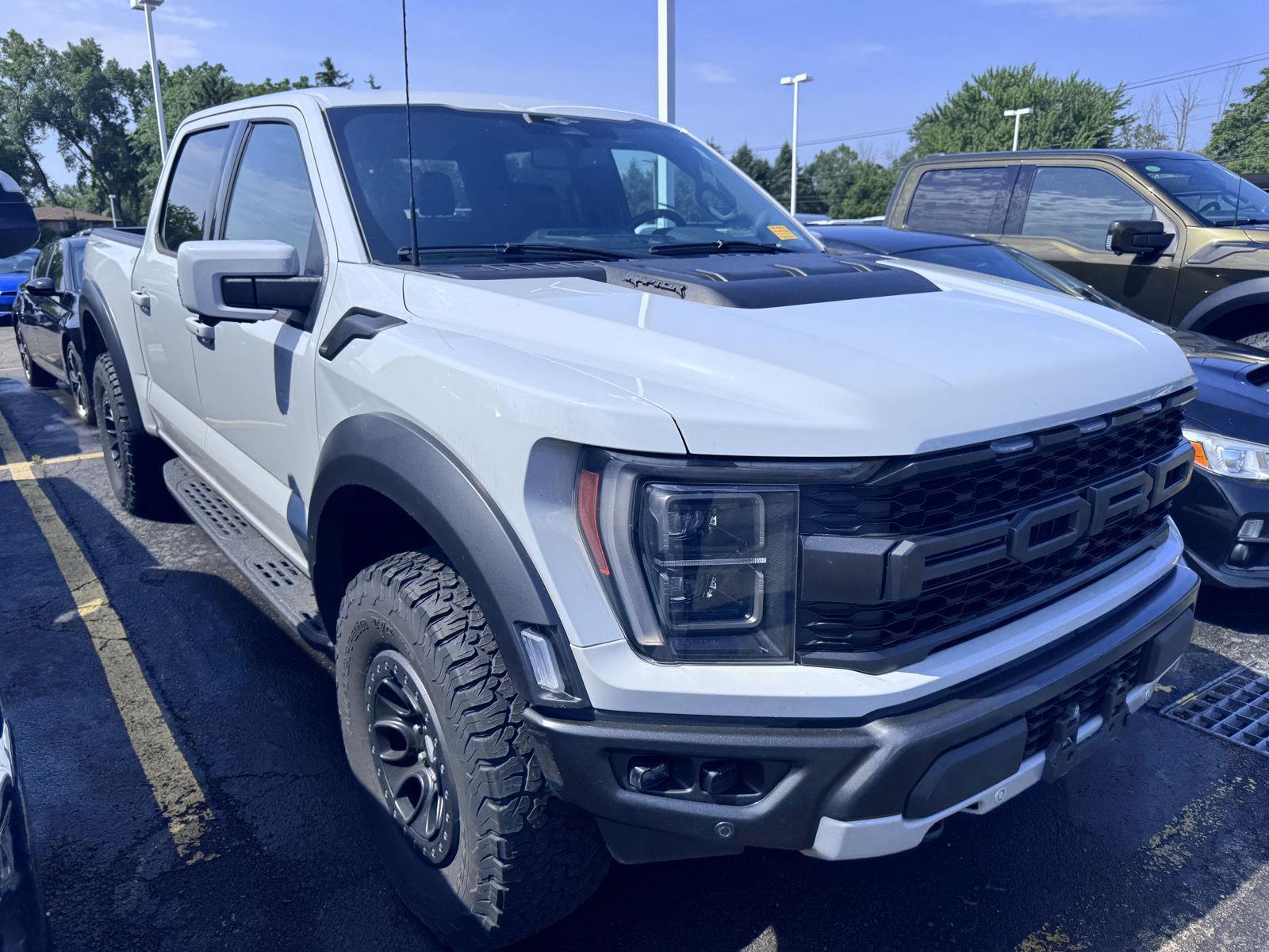Used 2023 Avalanche Gray Ford Raptor image 3