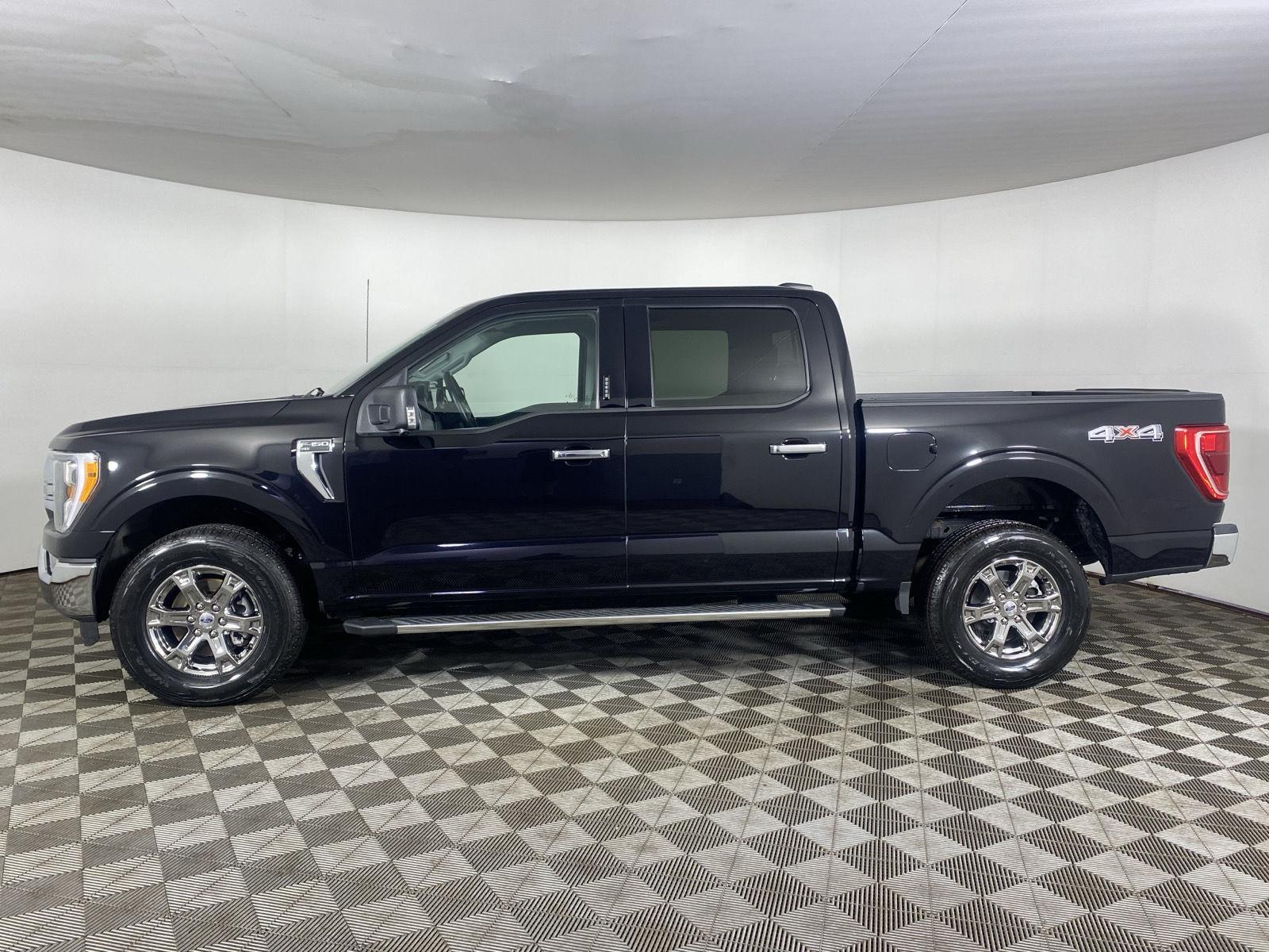 Used 2022 Agate Black Ford XLT image 4