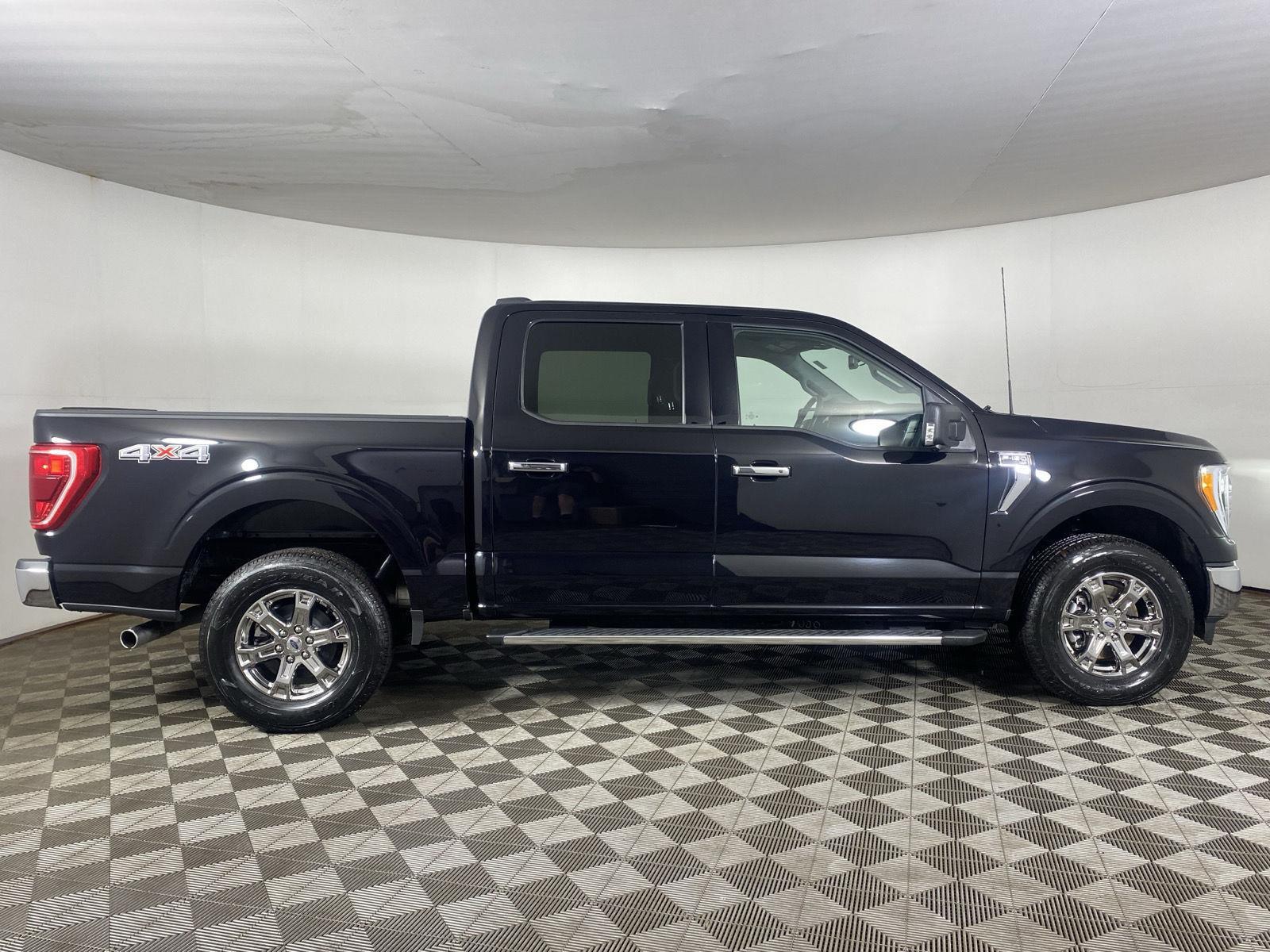 Used 2022 Agate Black Ford XLT image 8