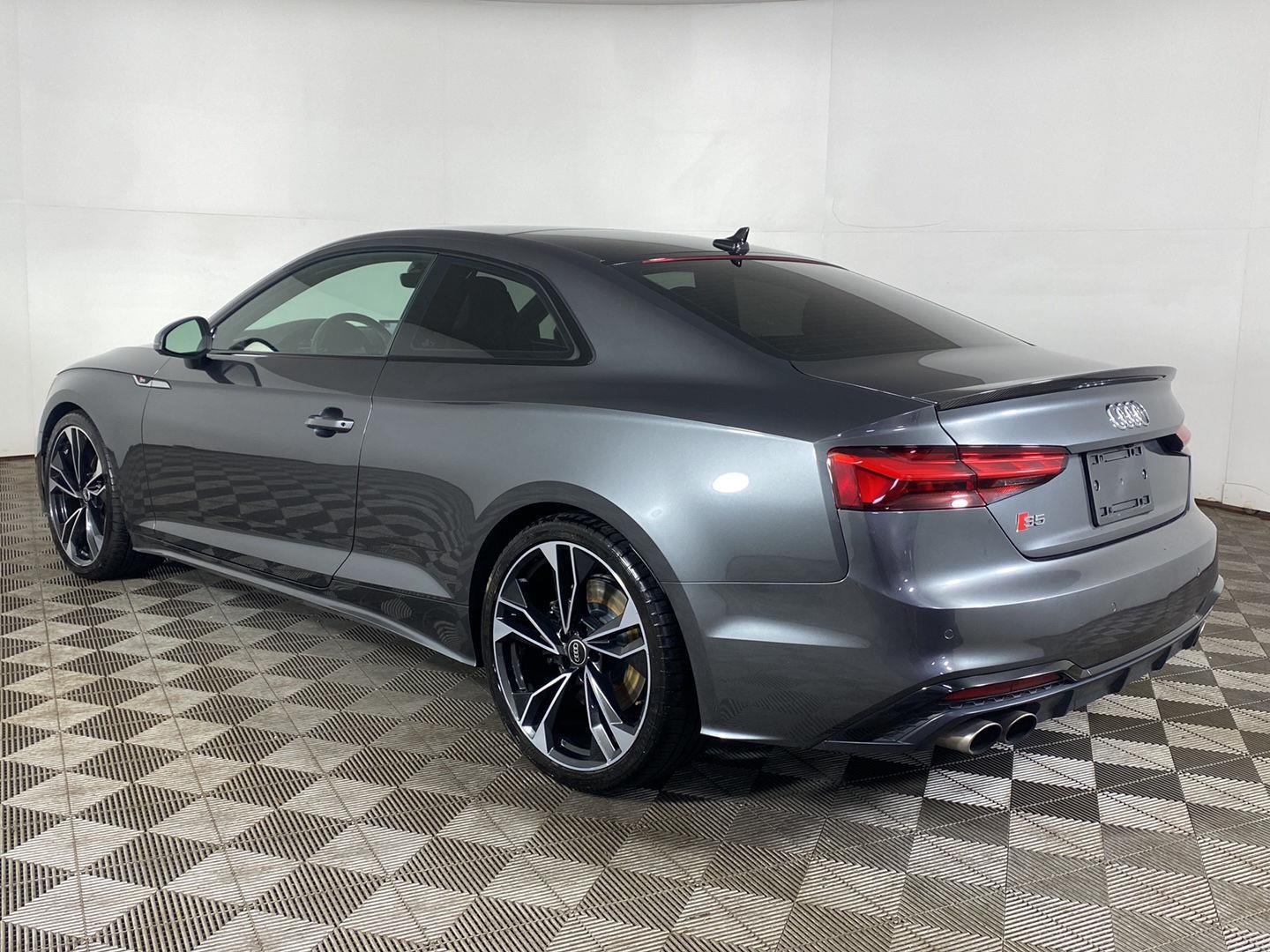 Used 2021 Daytona Gray Pearl Effect Audi Premium Plus image 30