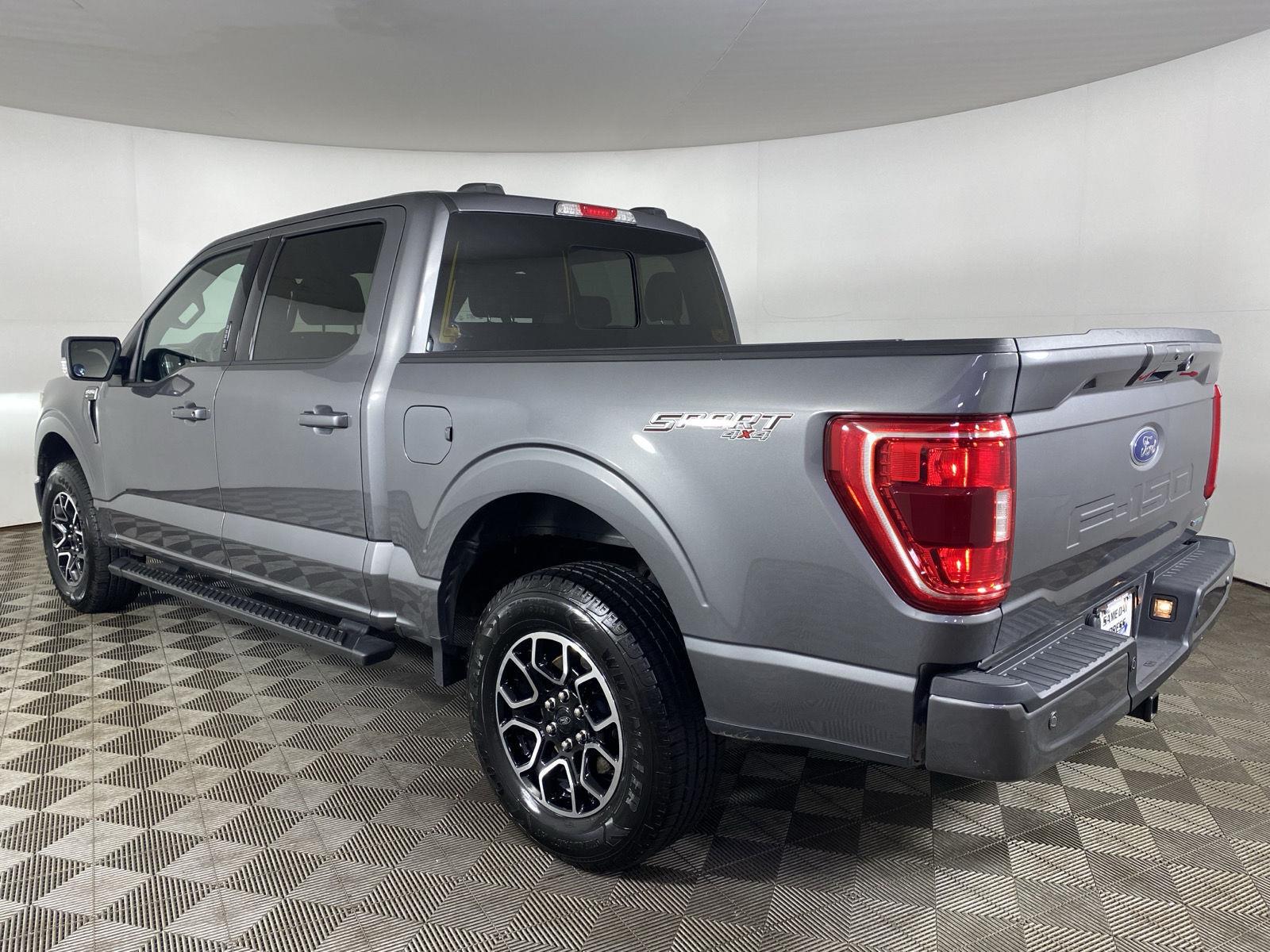 Used 2022 Carbonized Gray Ford XLT image 5