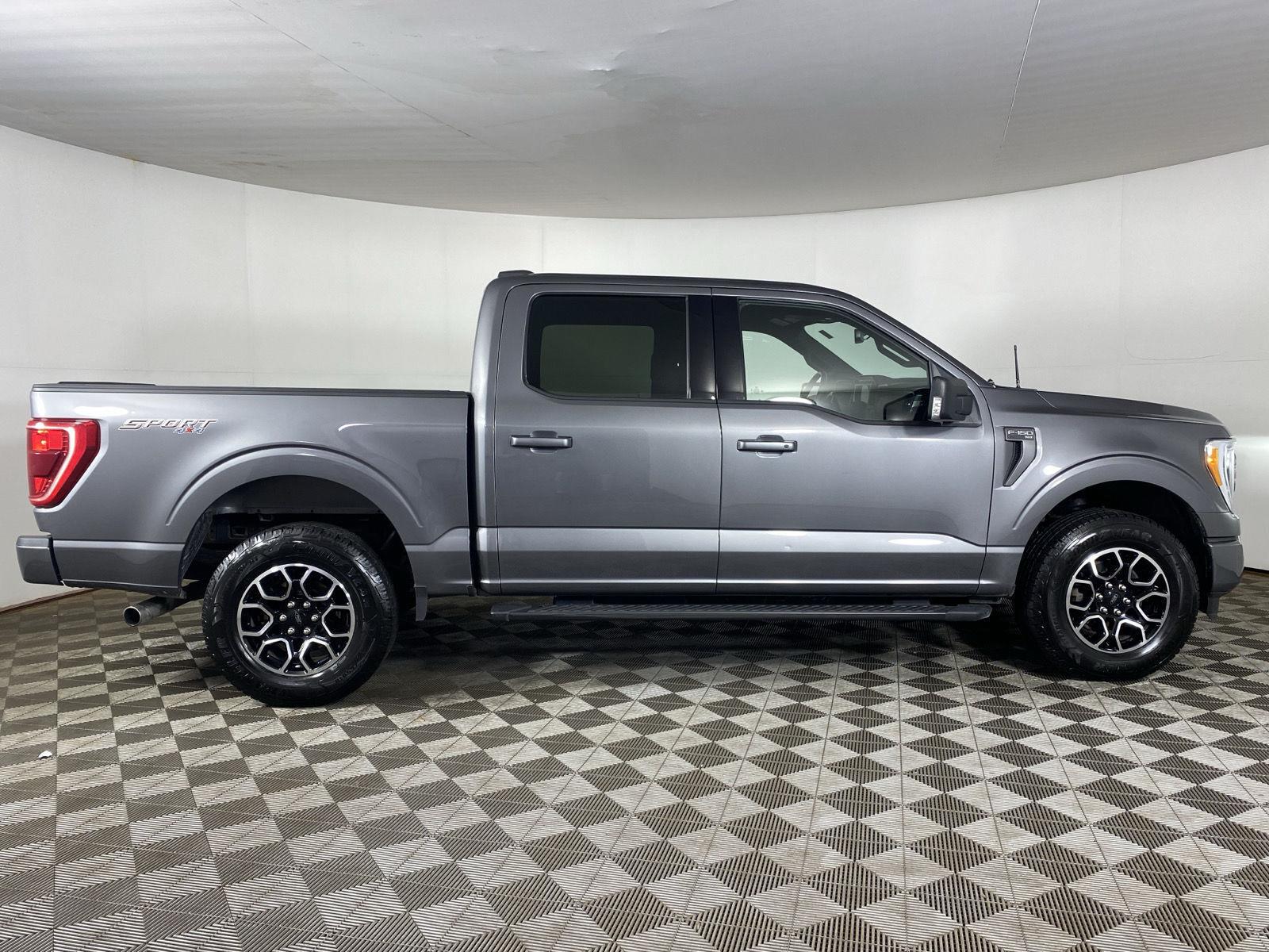Used 2022 Carbonized Gray Ford XLT image 8