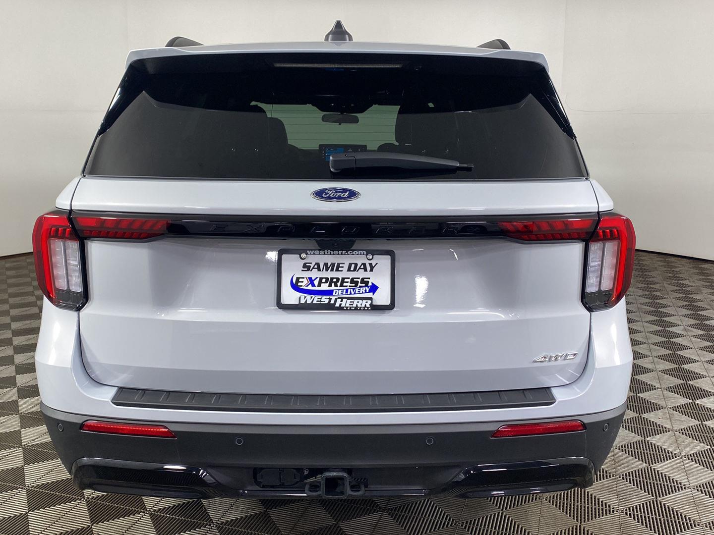 New 2026 Wh Ford ST-Line image 24