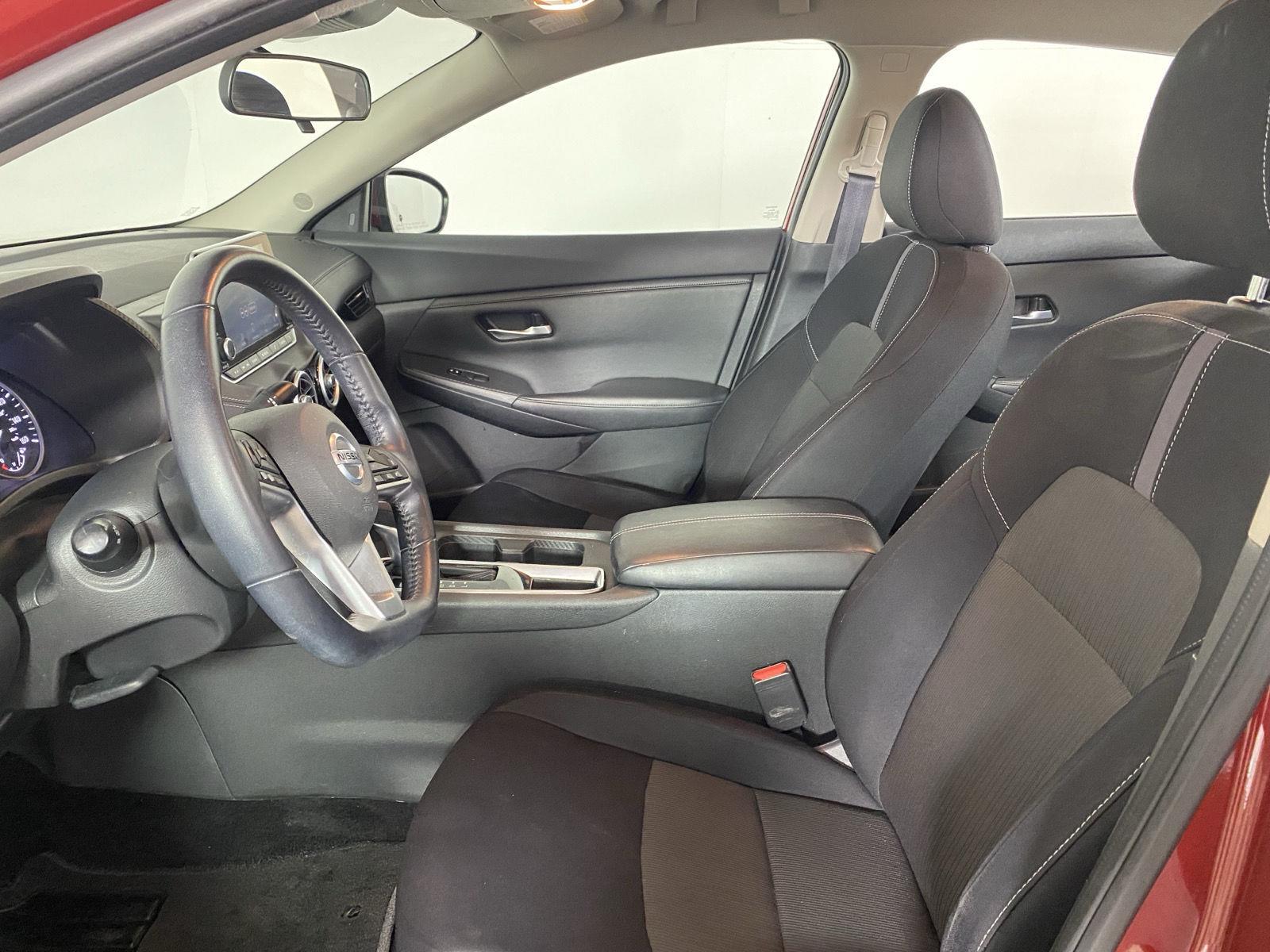 Used 2020 Scarlet Ember Tintcoat Nissan SV image 21
