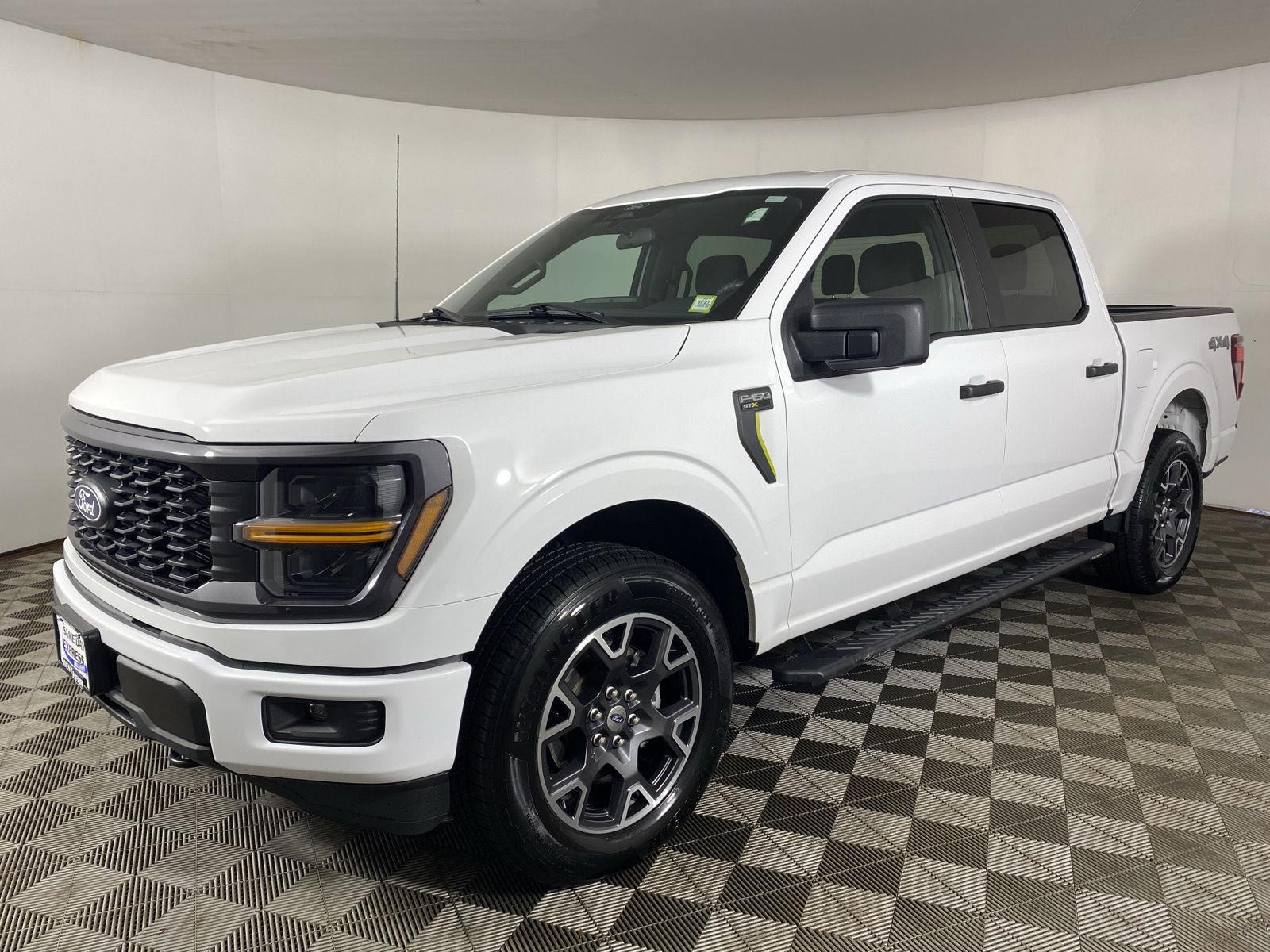 Used 2025 Oxford White Ford STX image 3
