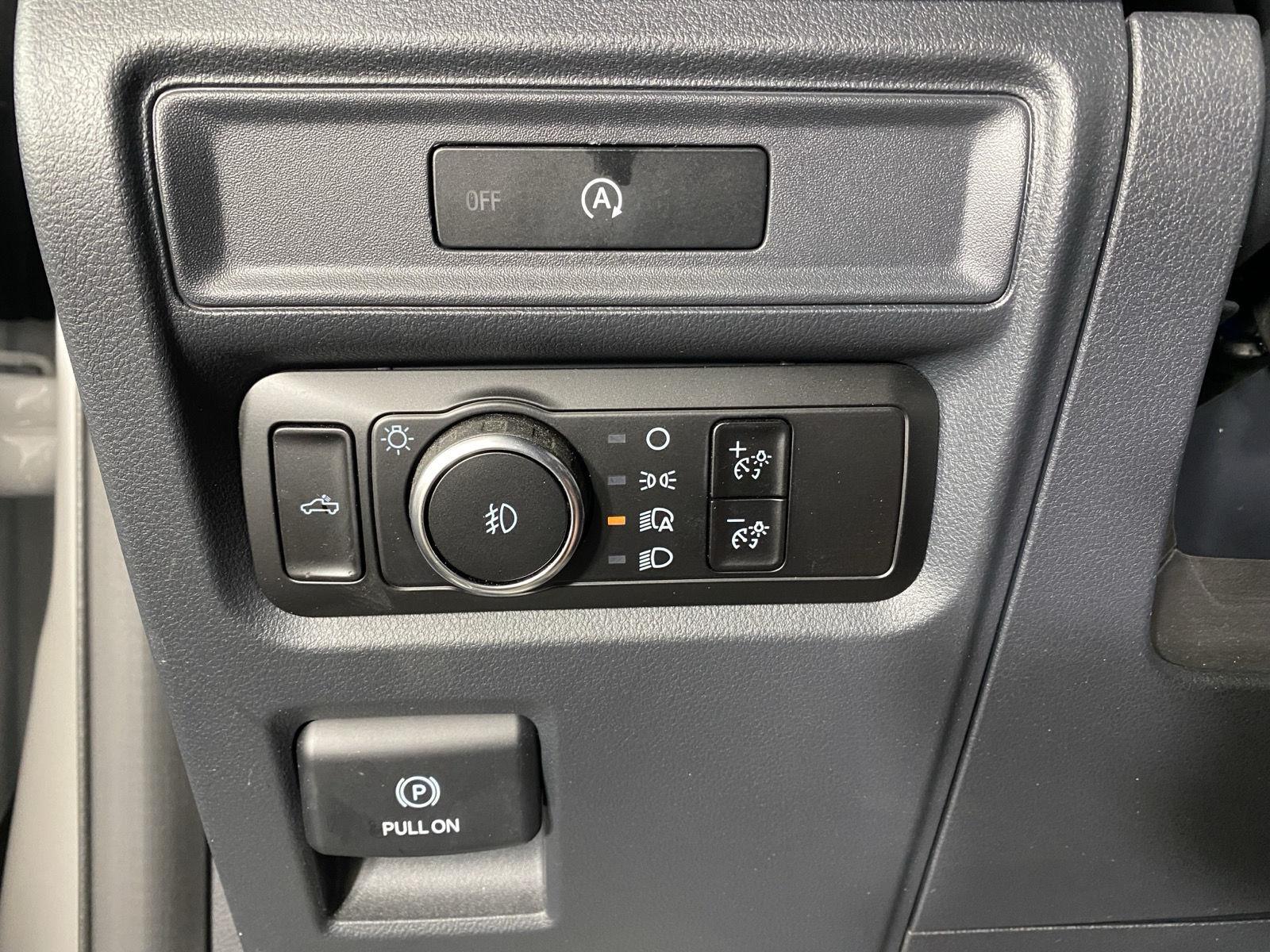 Used 2025 Oxford White Ford STX image 17
