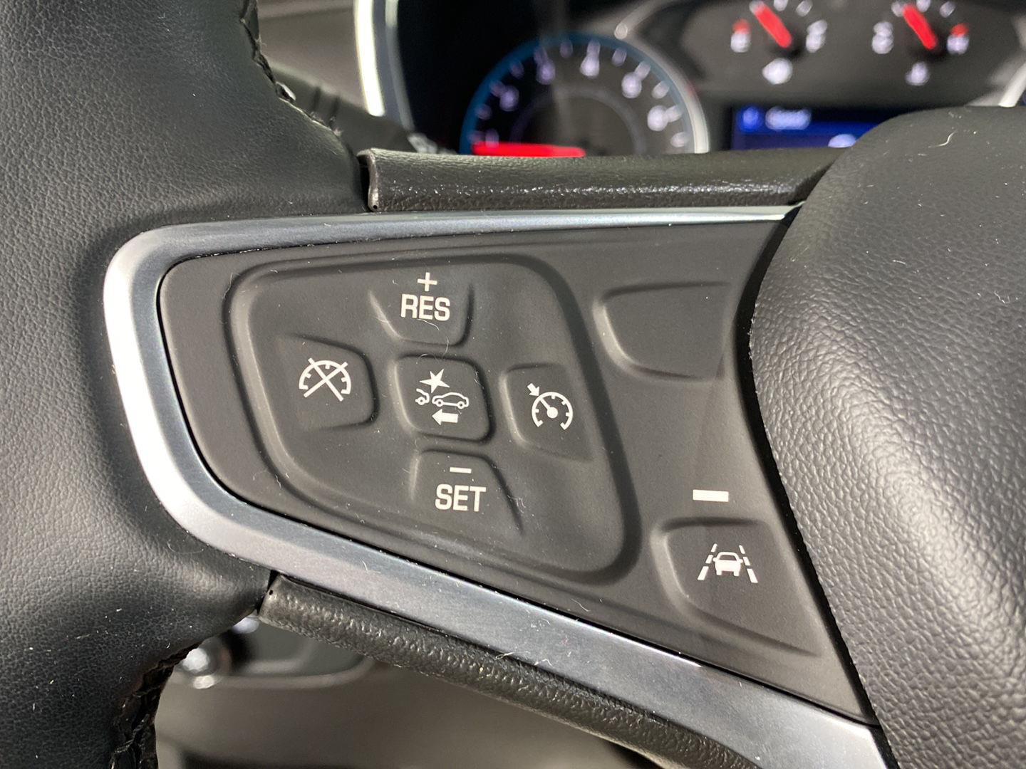 Used 2023 Summit White Chevrolet LT image 11