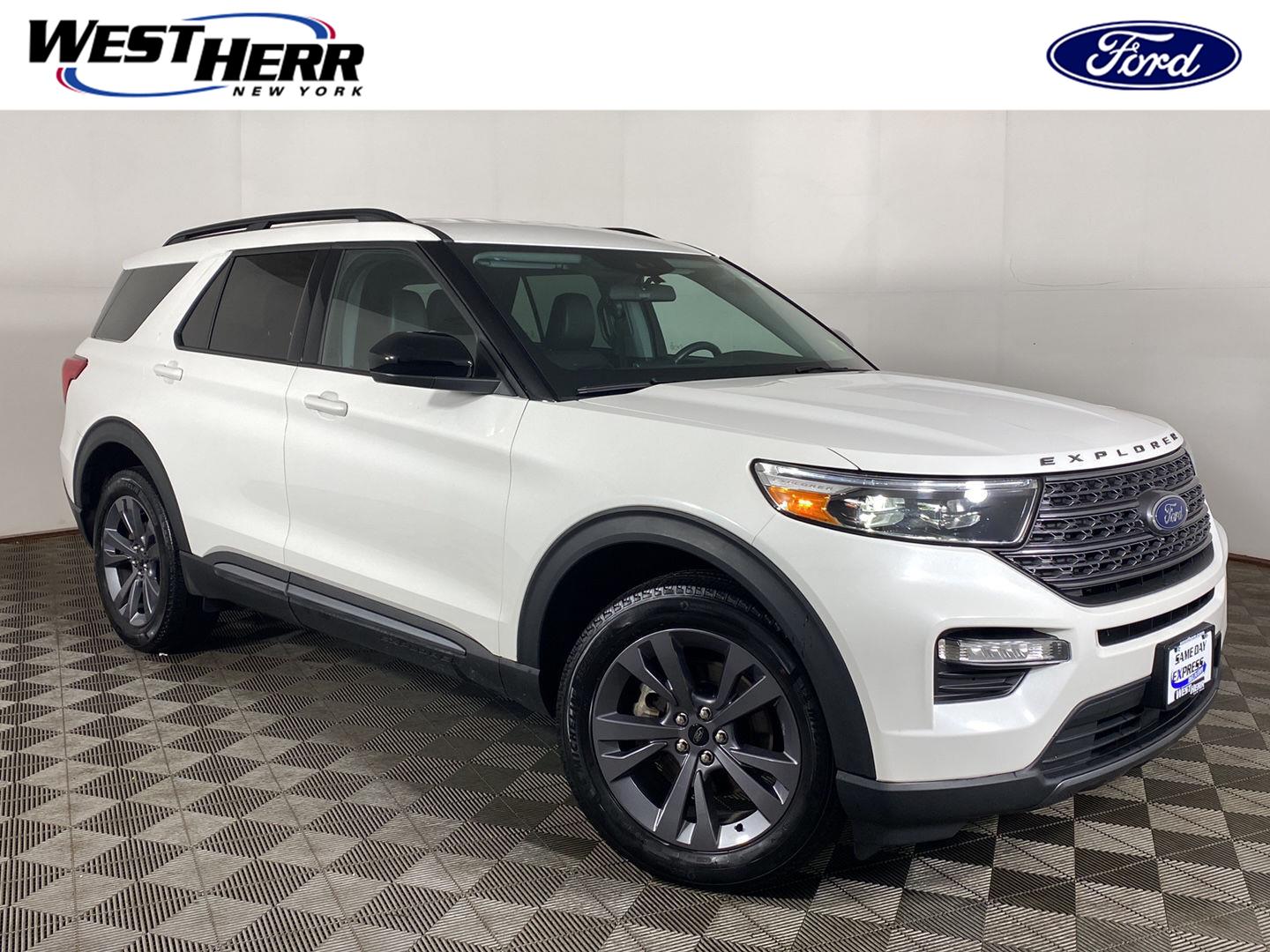 2023 Ford Explorer XLT AWD