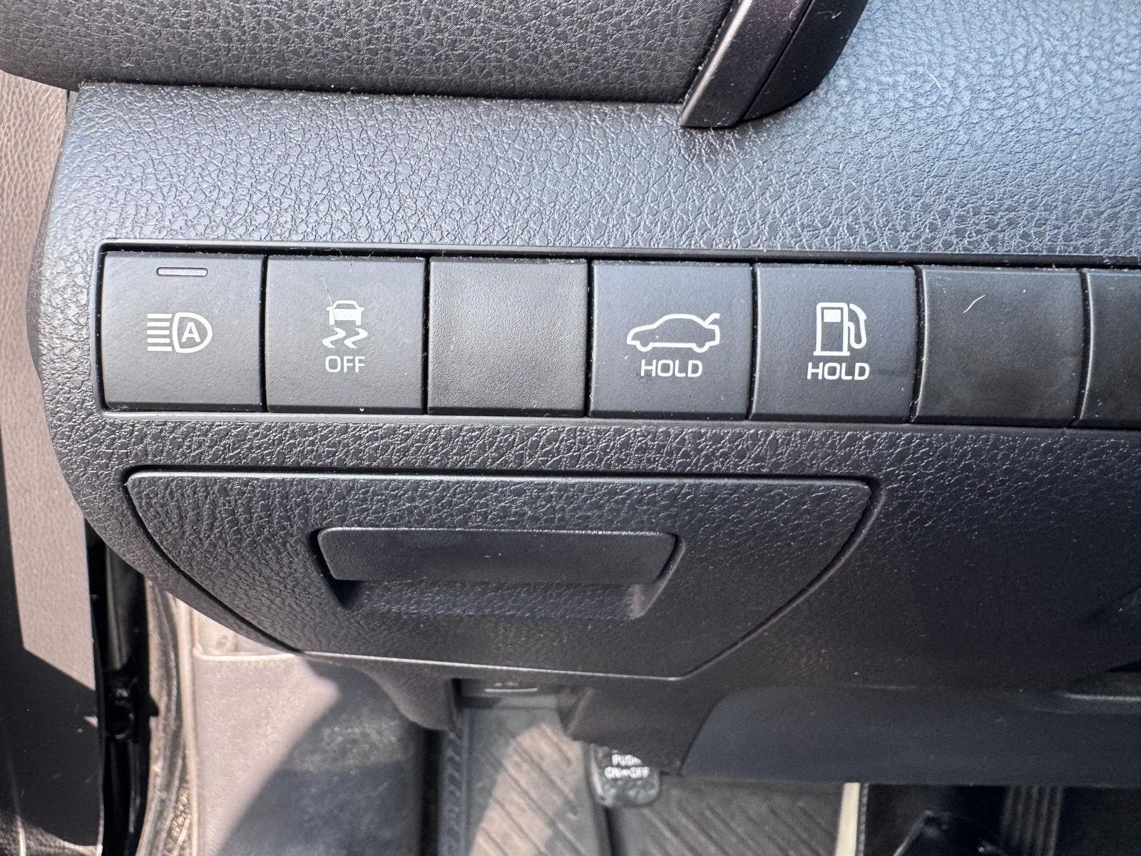 Used 2021 Midnight Black Metallic Toyota SE image 14