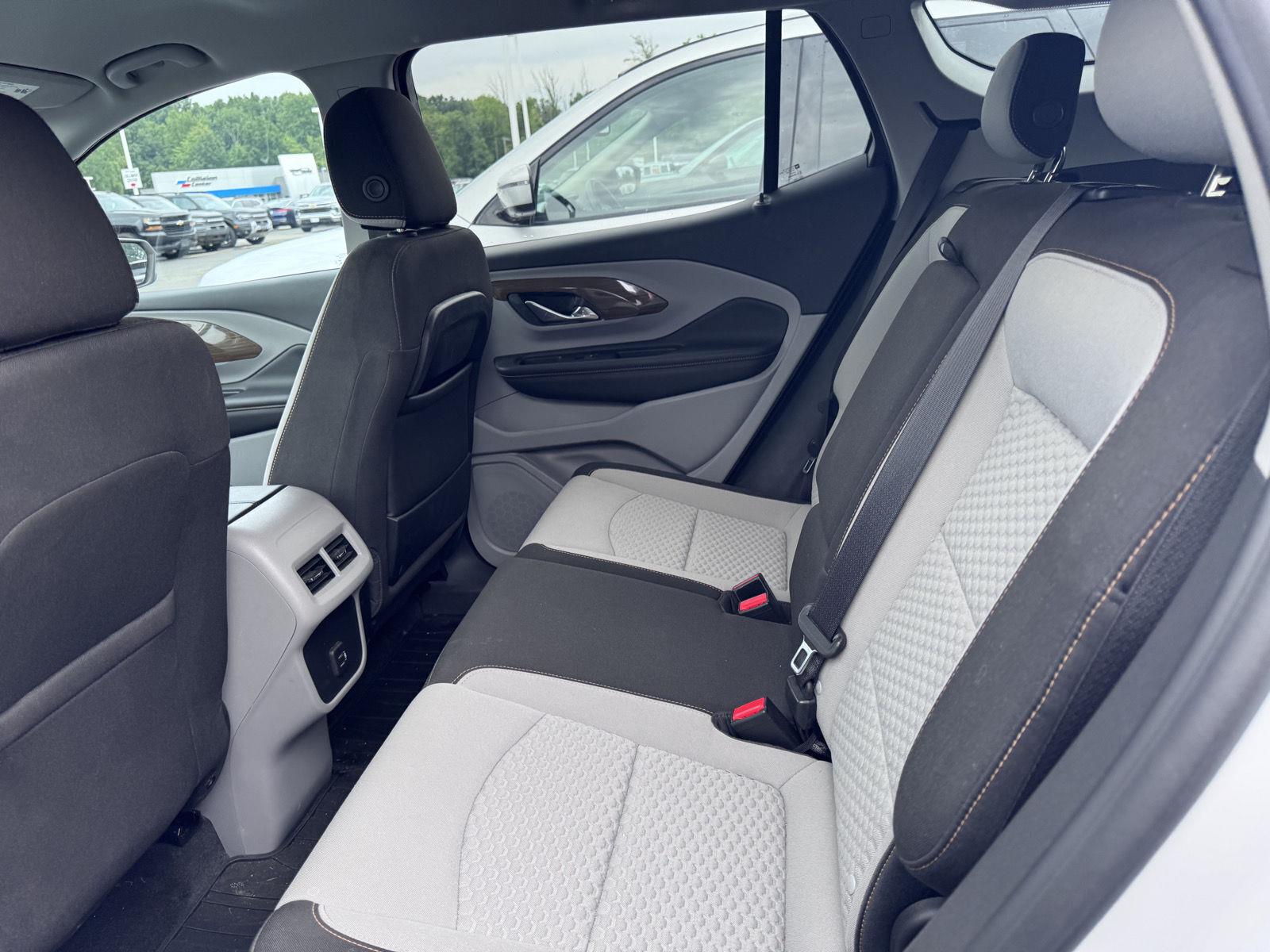 Used 2019 Summit White GMC SLE image 11