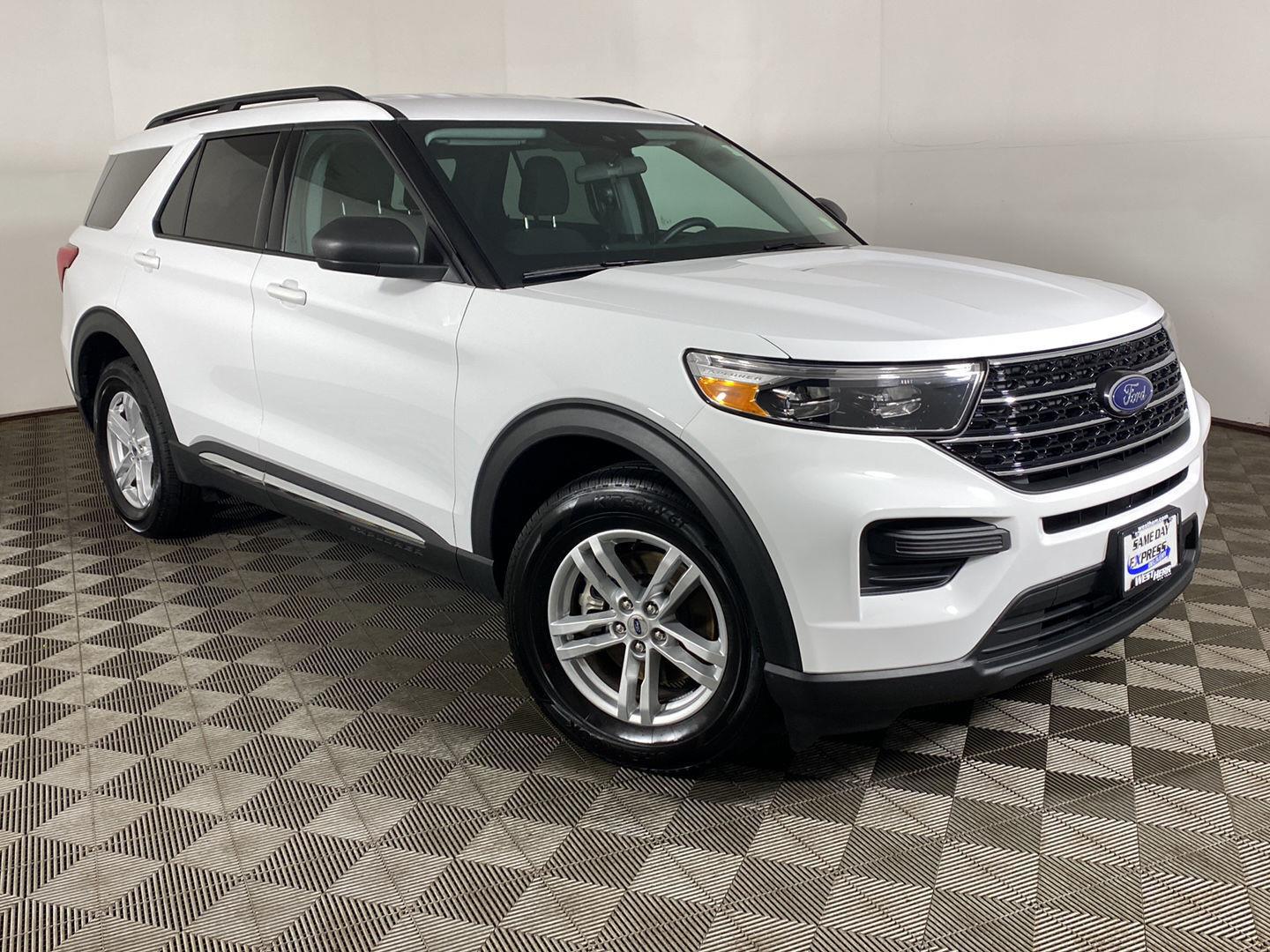 Used 2021 Oxford White Ford XLT image 11