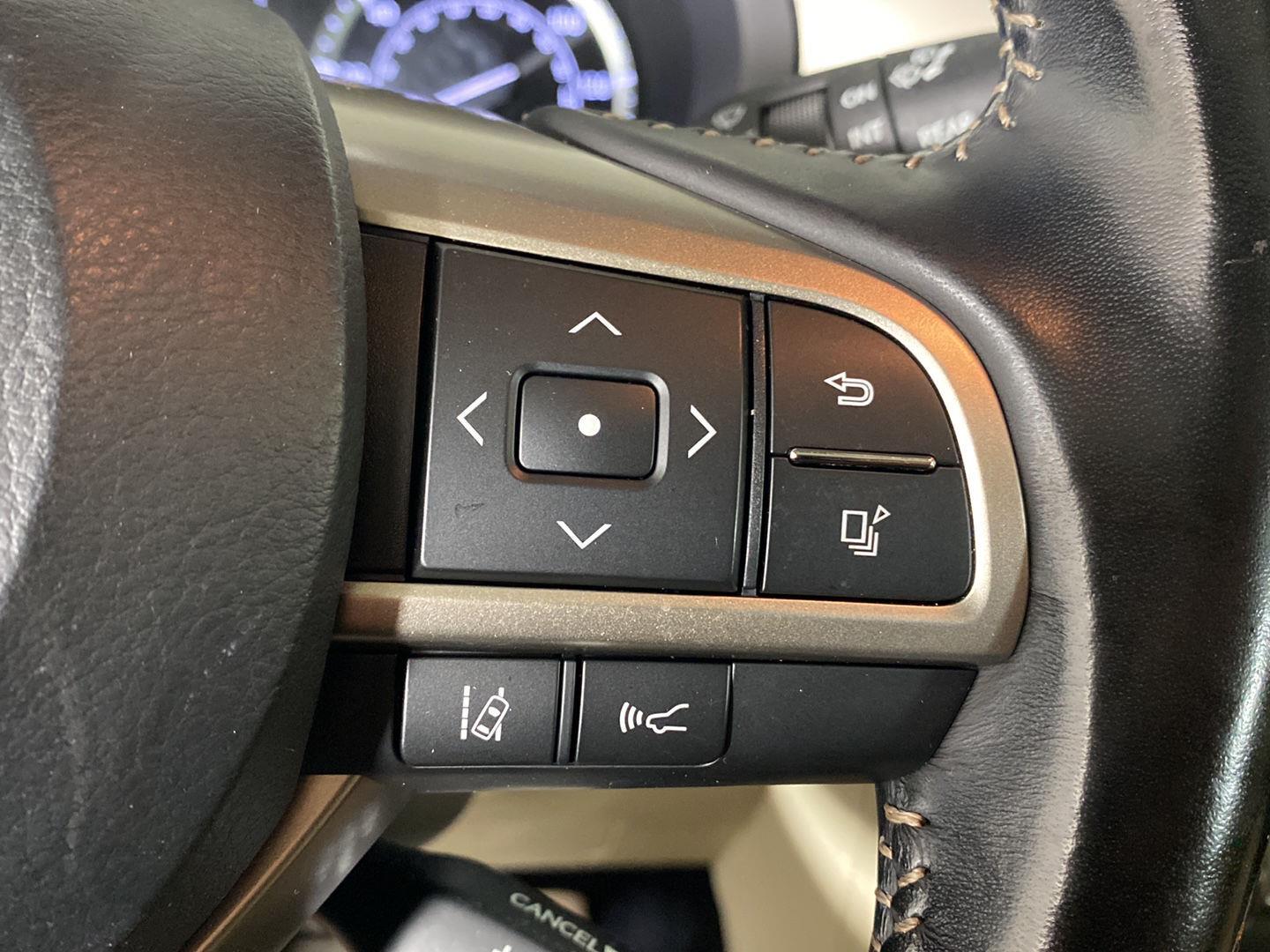 Used 2020 Starfire Pearl Lexus GX 460 Premium image 15