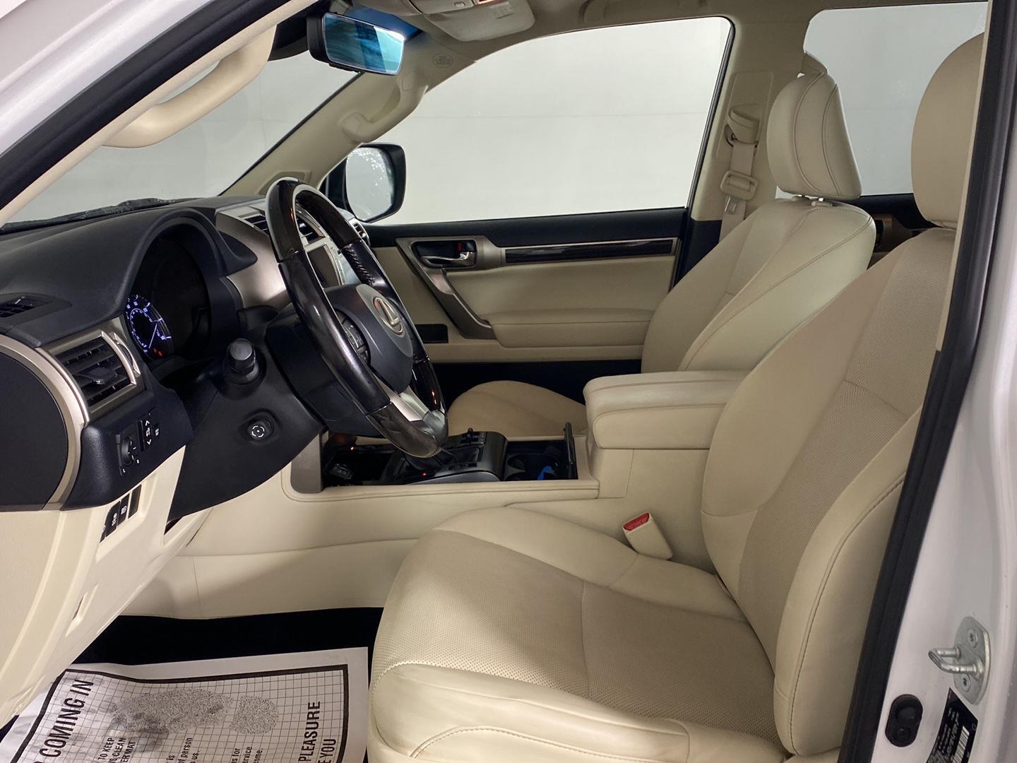Used 2020 Starfire Pearl Lexus GX 460 Premium image 21