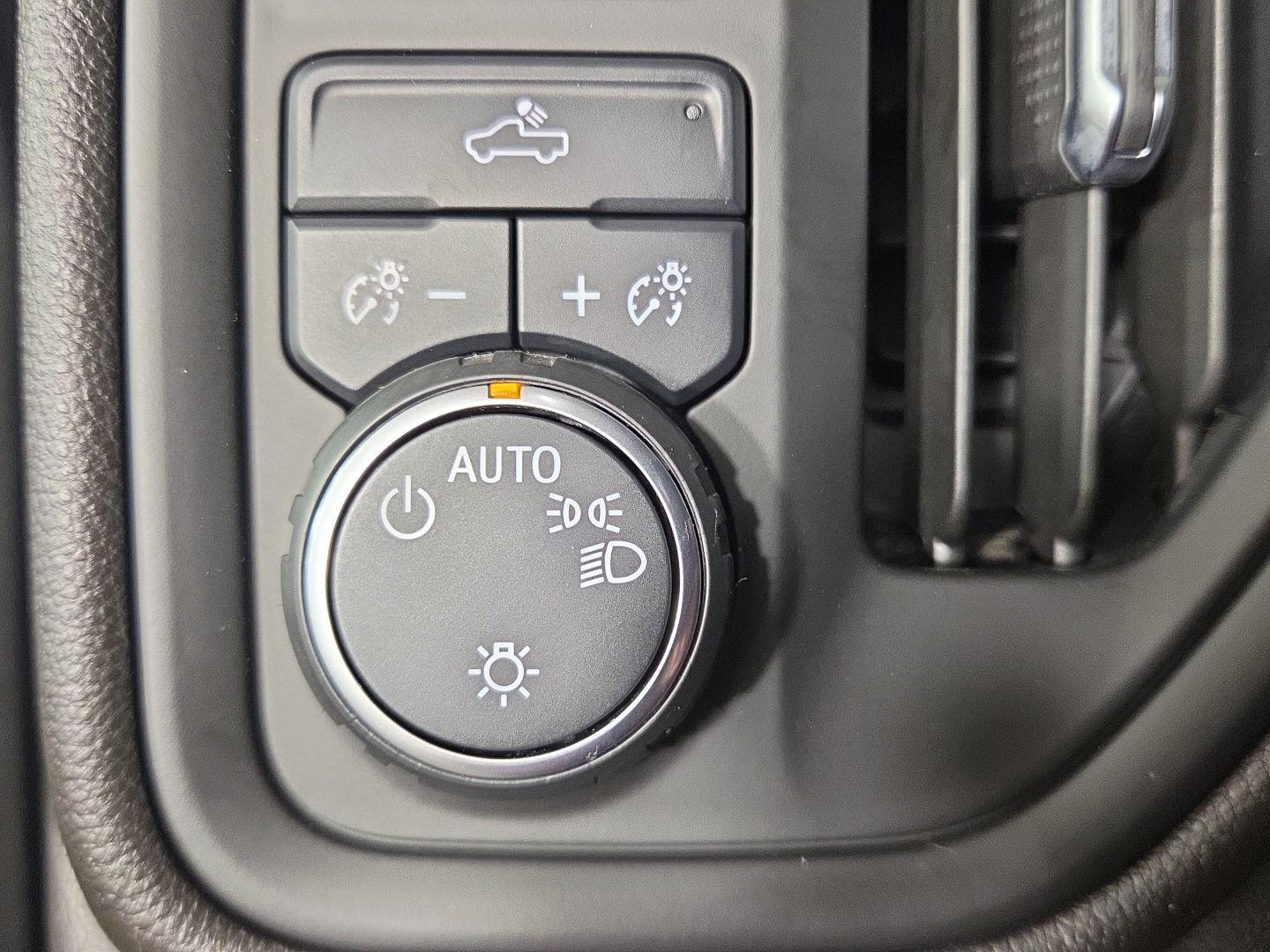 Used 2021 Shadow Gray Metallic Chevrolet Custom image 11