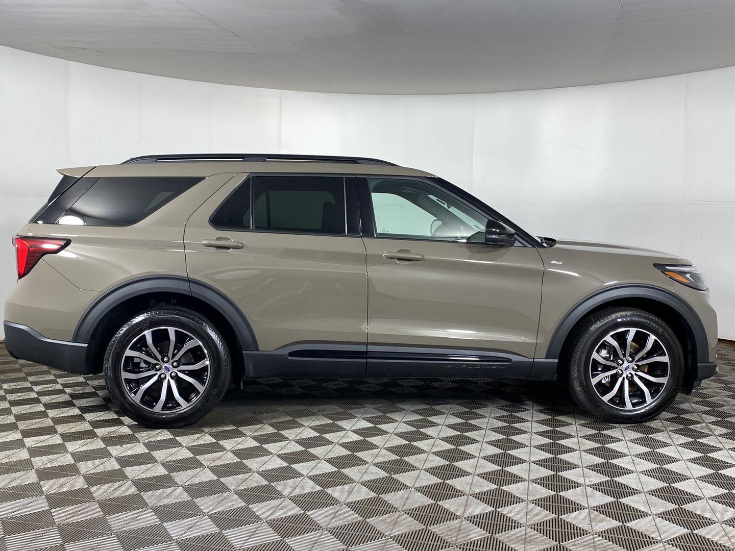 New 2026 Gy Ford ST-Line image 25