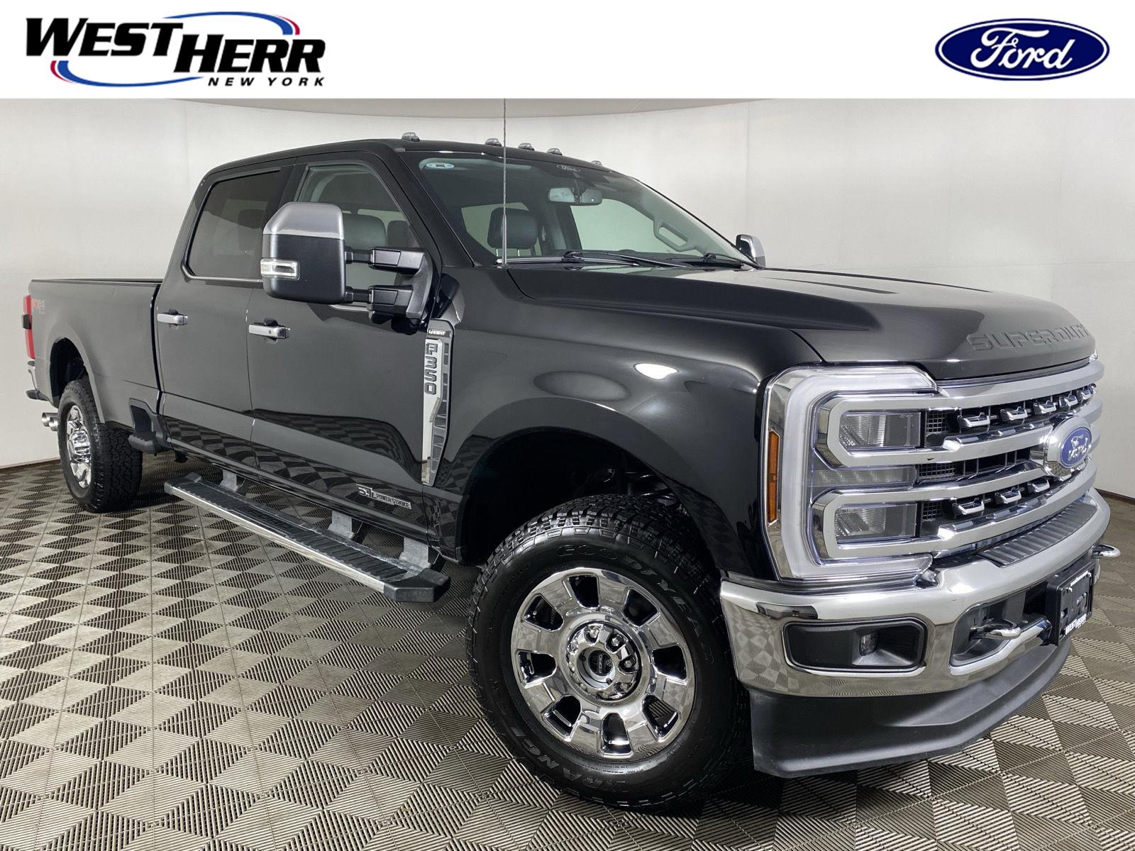 Agate Black 2024 Ford F-350 Super Duty Pickup Truck Four-Wheel Drive Automatic