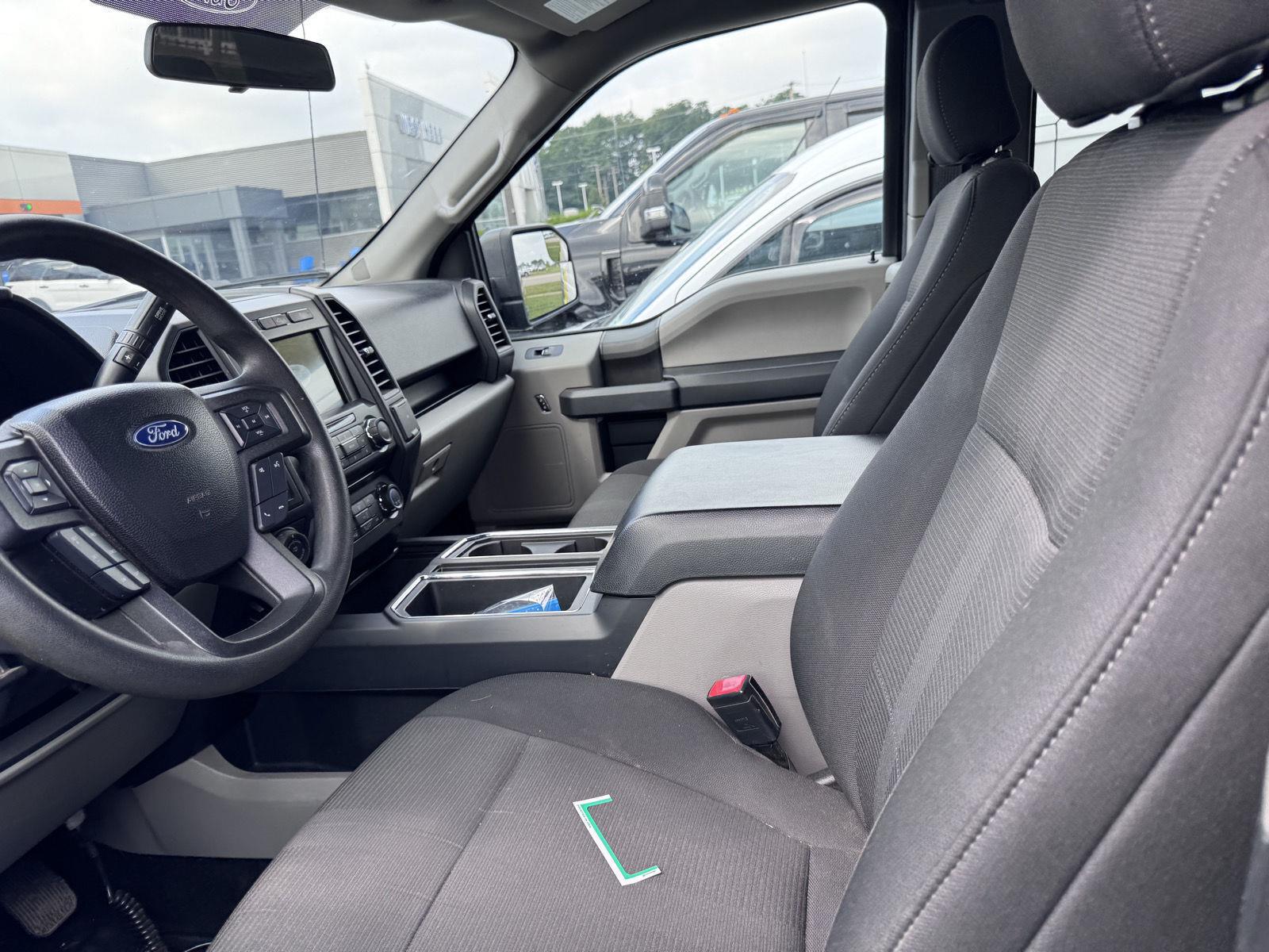 Used 2018 Shadow Black Ford XL image 5