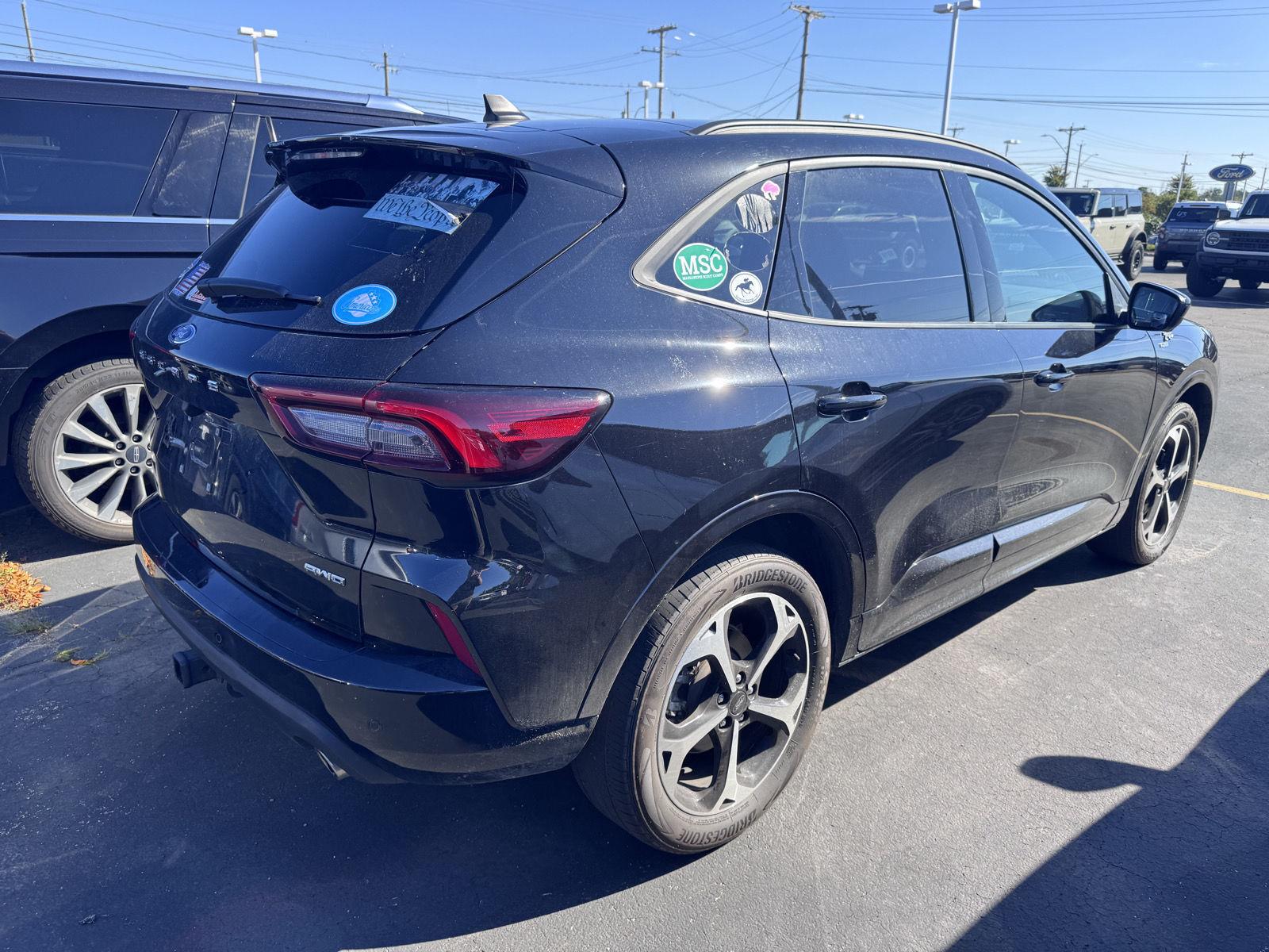 Used 2024 Agate Black Ford ST-Line Select image 4