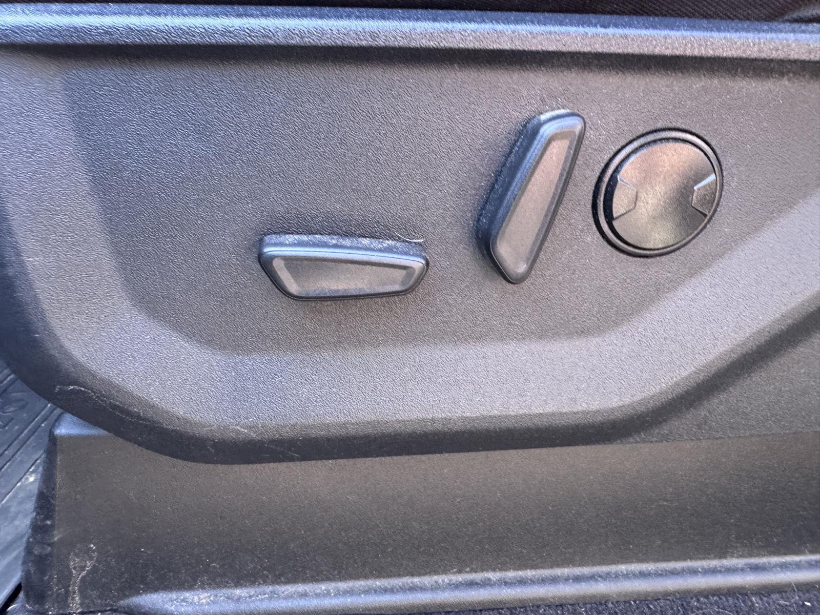 Used 2022 Carbonized Gray Ford XLT image 12