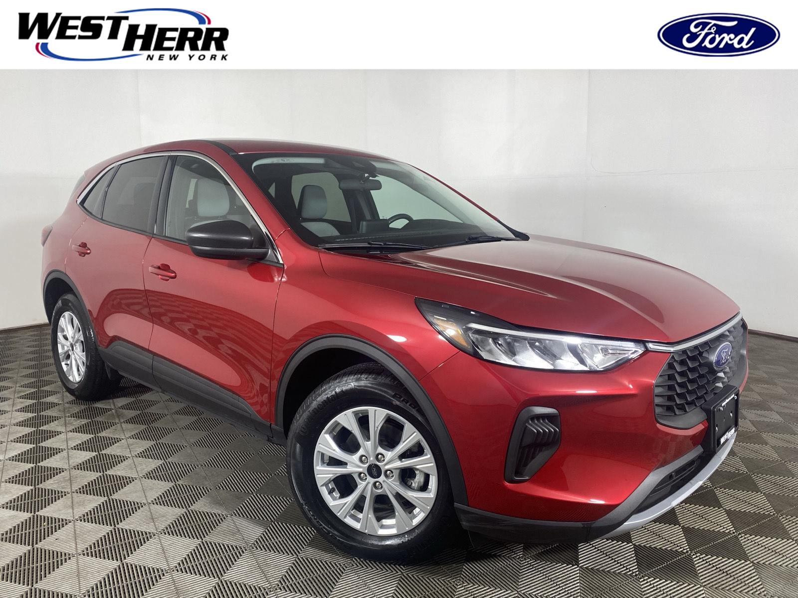 Rapid Red Metallic Tinted Clearcoat 2023 Ford Escape SUV / Crossover All-Wheel Drive 8-Speed Automatic
