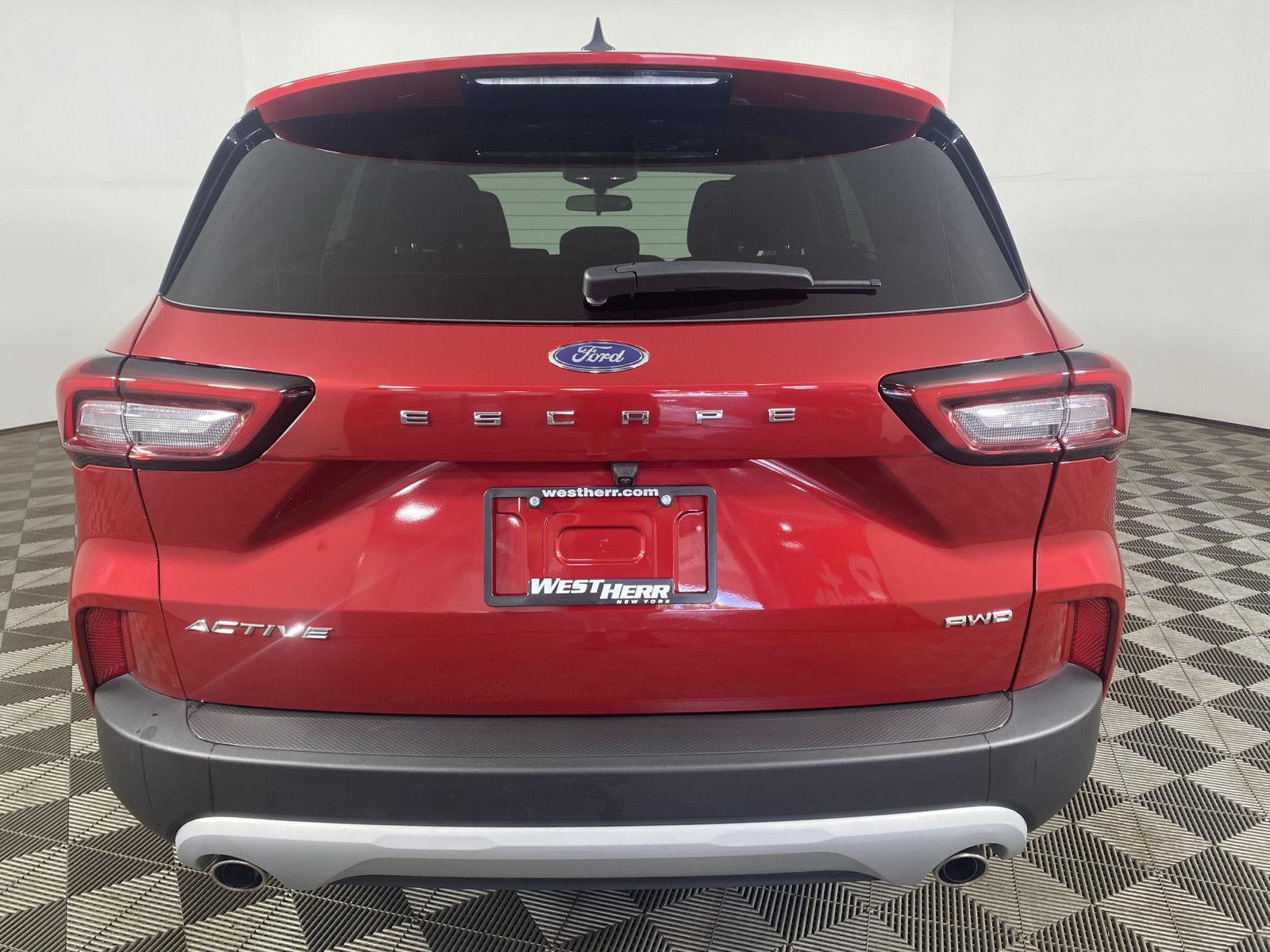 Used 2023 Rapid Red Metallic Tinted Clearcoat Ford Active image 6