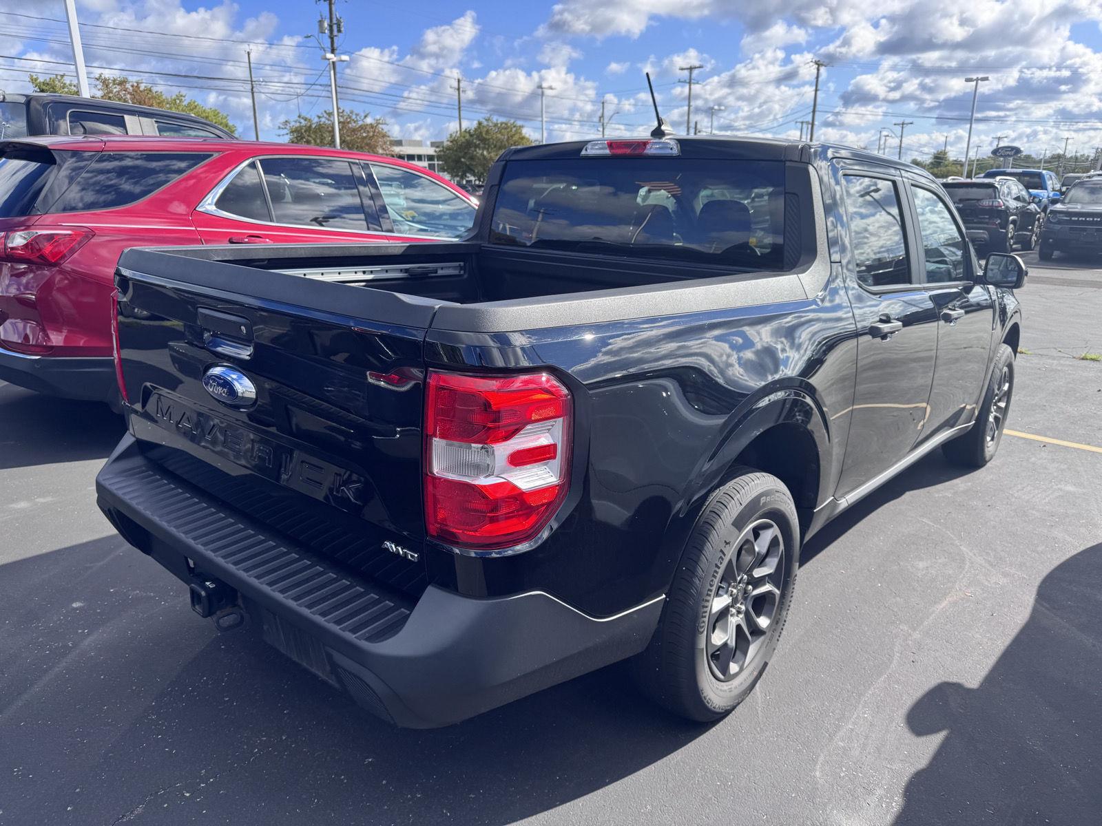 Certified Used 2023 Shadow Black Ford XLT image 4