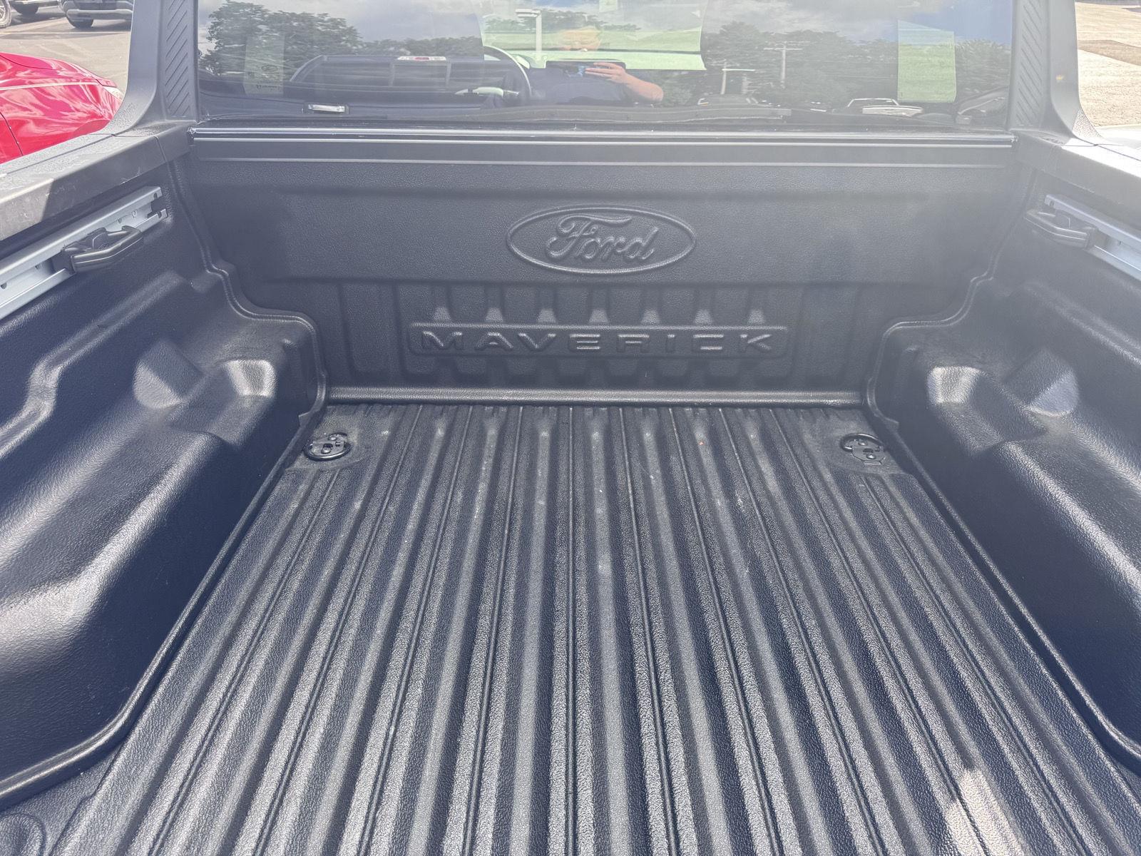 Certified Used 2023 Shadow Black Ford XLT image 7