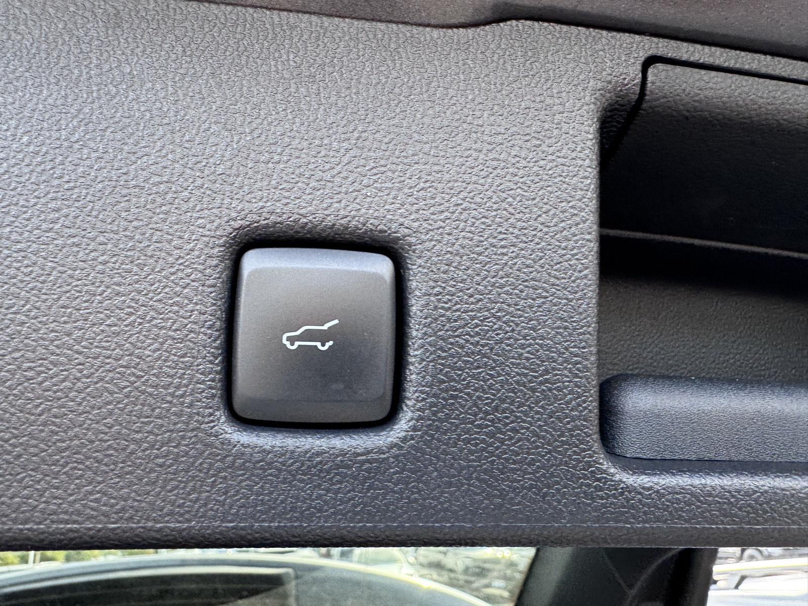 Used 2023 Carbonized Gray Ford Active image 9