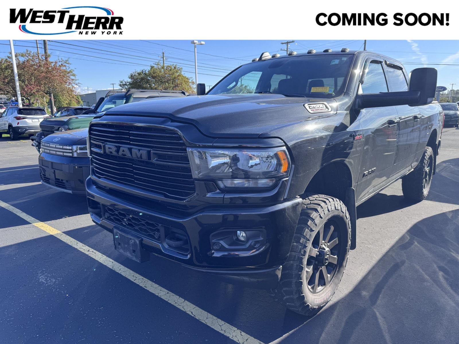 Diamond Black Crystal Pearlcoat 2021 RAM 2500 Pickup Truck Four-Wheel Drive 8-Speed Automatic