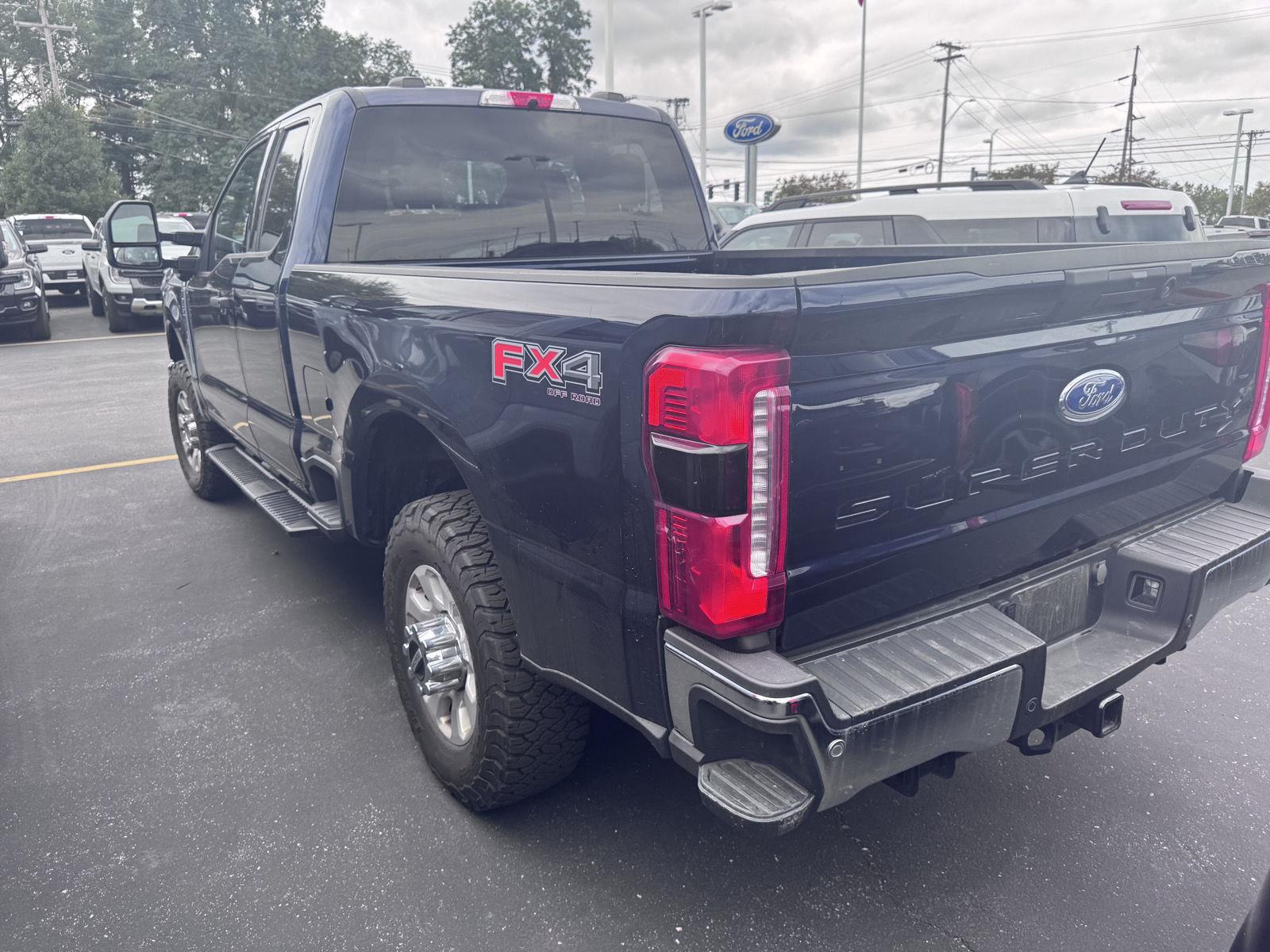 Used 2024 Antimatter Blue Ford XLT image 6