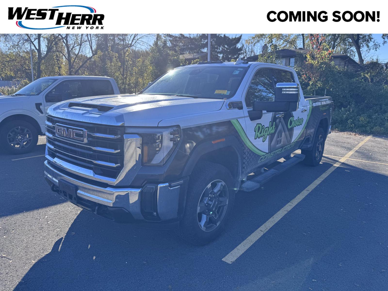 Summit White 2025 GMC Sierra 2500HD Pickup Truck Four-Wheel Drive Automatic