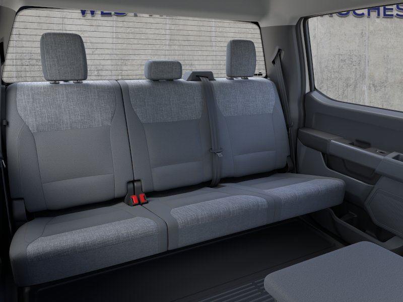 New 2026 Oxford White Ford XLT image 11