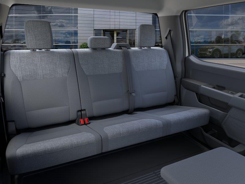 New 2026 Oxford White Ford XLT image 11