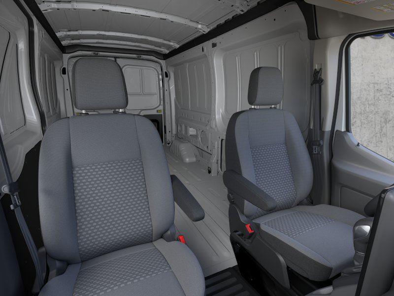 New 2026 Oxford White Ford Base image 10