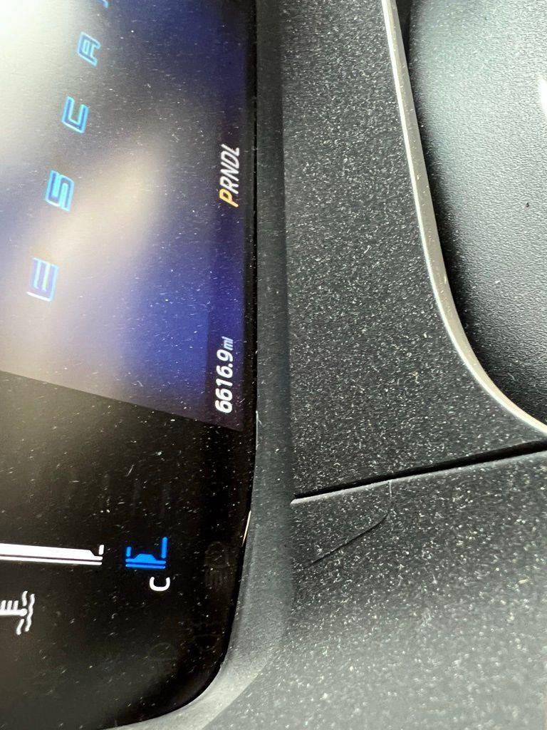 Used 2025 Vapor Blue Ford Active image 6