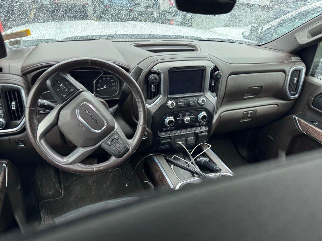 Used 2021 White Frost GMC Denali image 8