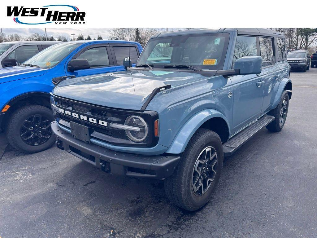 Blue 2021 Ford Bronco Outer Banks 4-Door 4WD SUV / Crossover Four-Wheel Drive Automatic