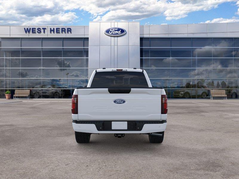 New 2026 Oxford White Ford XLT image 6