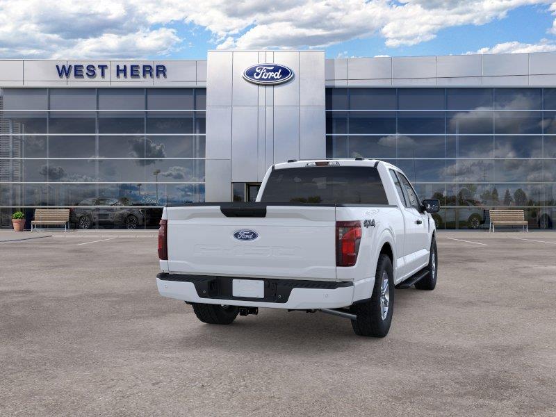 New 2026 Oxford White Ford XLT image 8