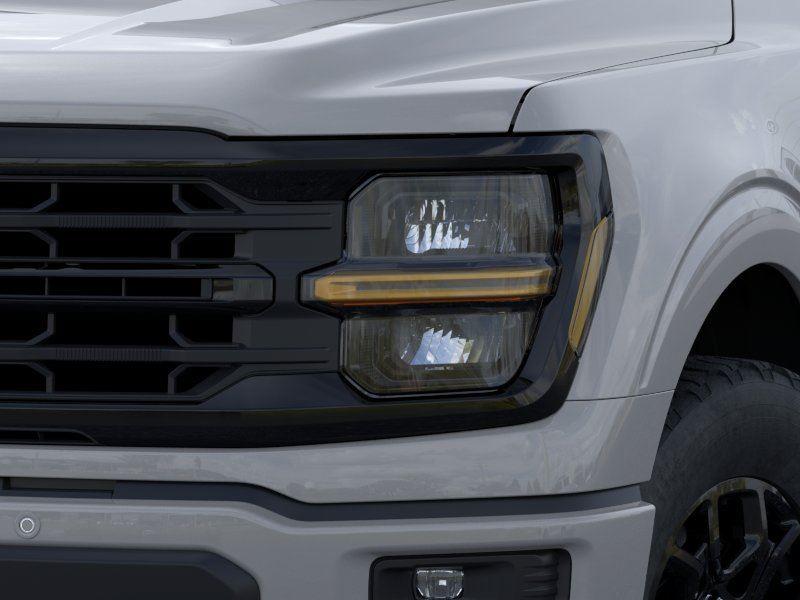 Used 2026 Avalanche Gray Ford XLT image 18