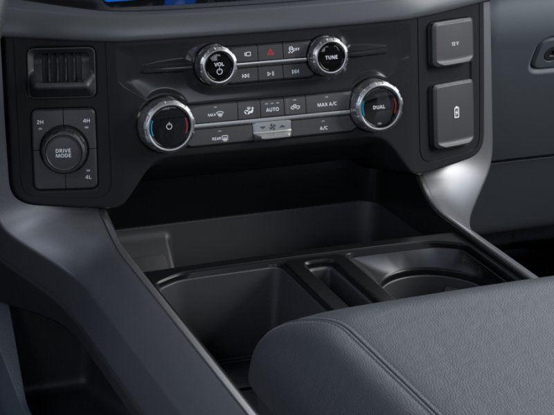 New 2026 Agate Black Ford XLT image 40