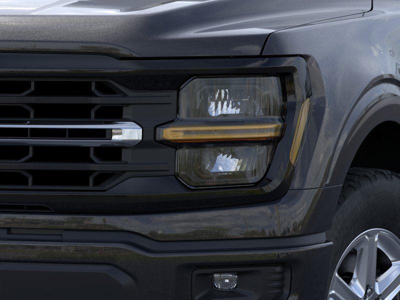 New 2026 Agate Black Ford XLT image 43