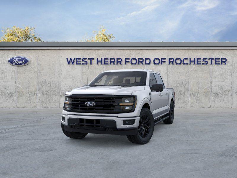 New 2026 Iconic Silver Ford XLT image 9