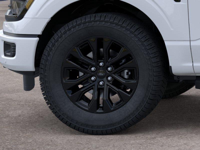 New 2026 Oxford White Ford XLT image 19