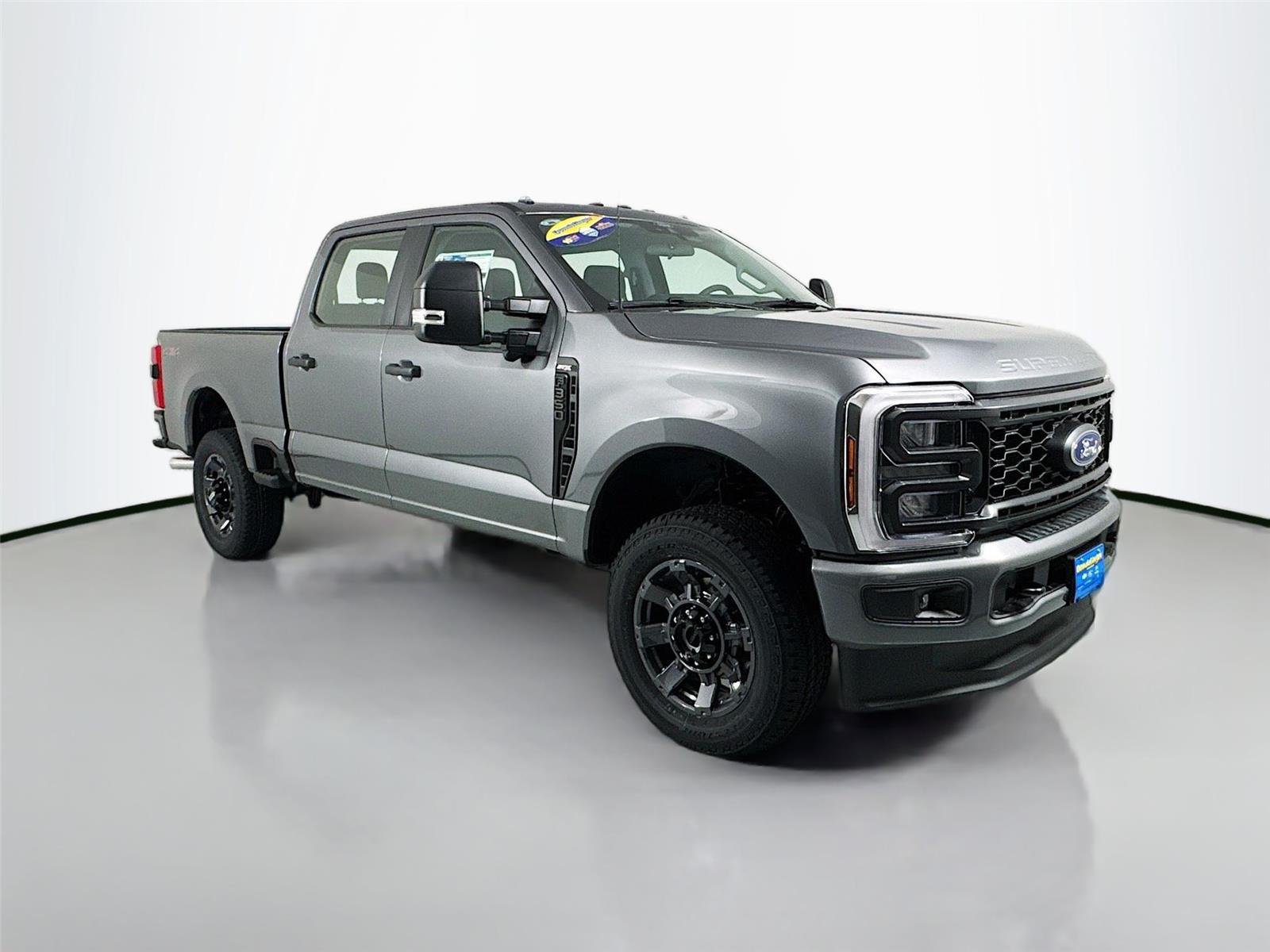 2025 Ford Super Duty F-350 SRW XL