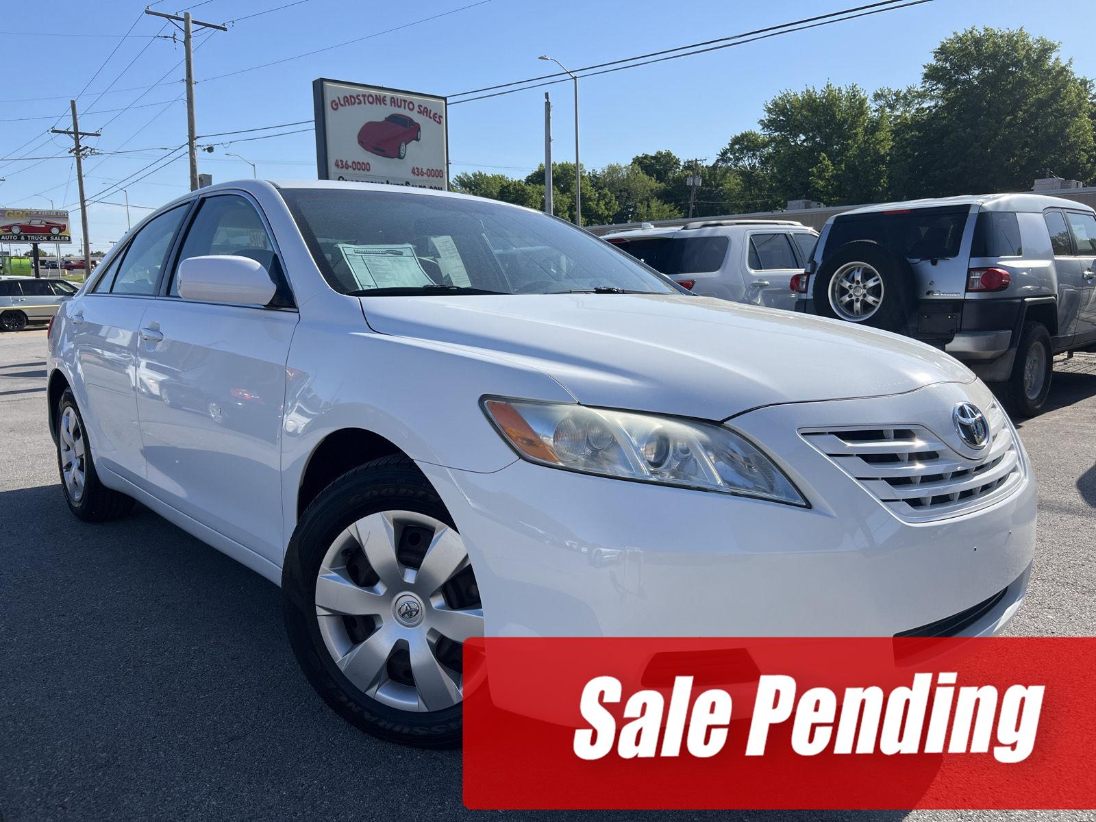 Super White 2008 Toyota Camry Sedan Front-Wheel Drive Automatic