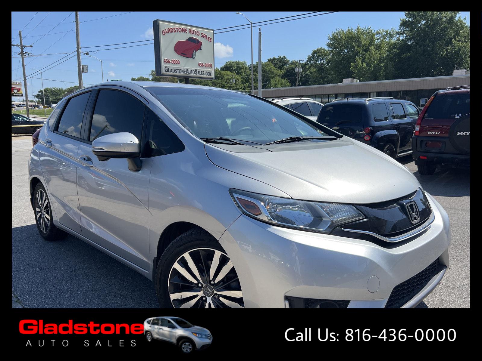Alabaster Silver Metallic 2015 Honda Fit Hatchback Front-Wheel Drive Continuously Variable Transmission