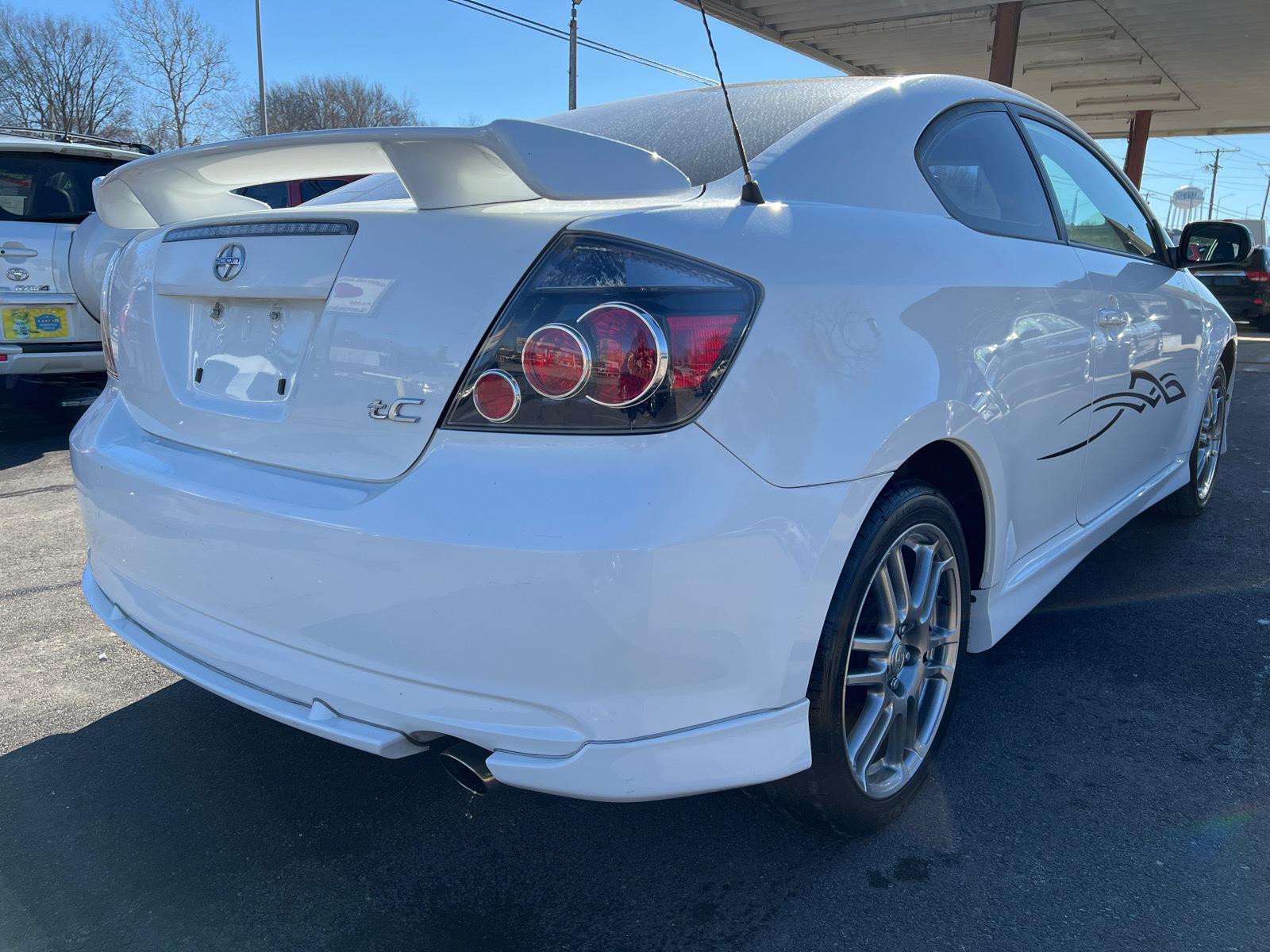 2010 Scion TC - Gladstone Auto Sales