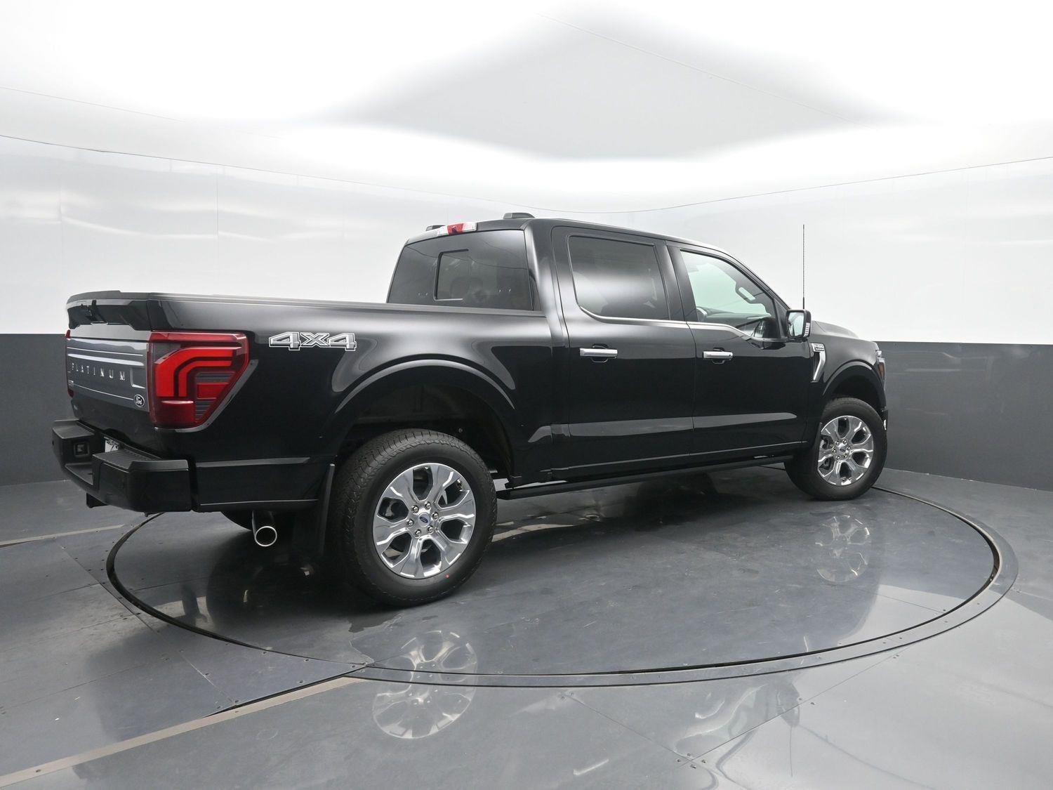 Agate Black Metallic 2026 Ford F-150 Pickup Truck Four-Wheel Drive Automatic